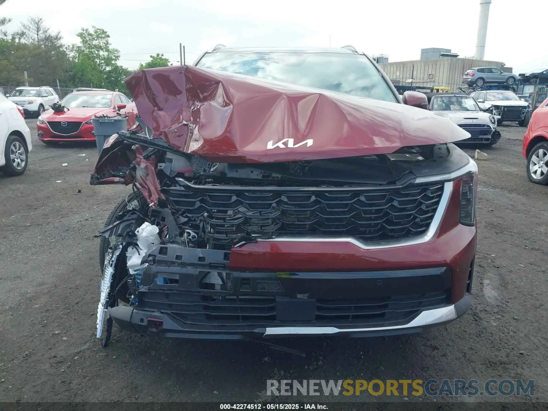 12 fotografías del automóvil dañado 5XYRL4JC8SG356062 KIA SORENTO 2025