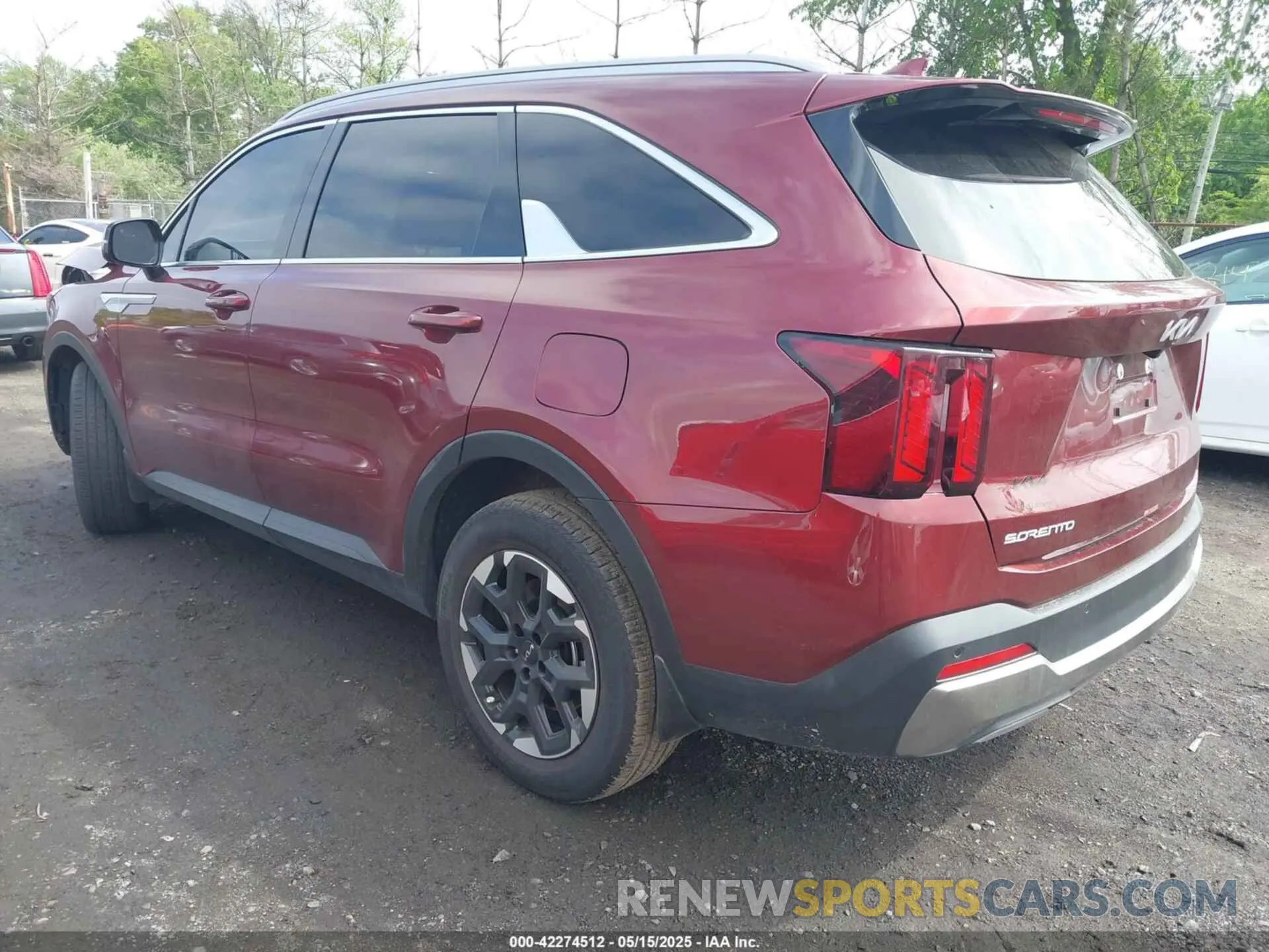 3 fotografías del automóvil dañado 5XYRL4JC8SG356062 KIA SORENTO 2025