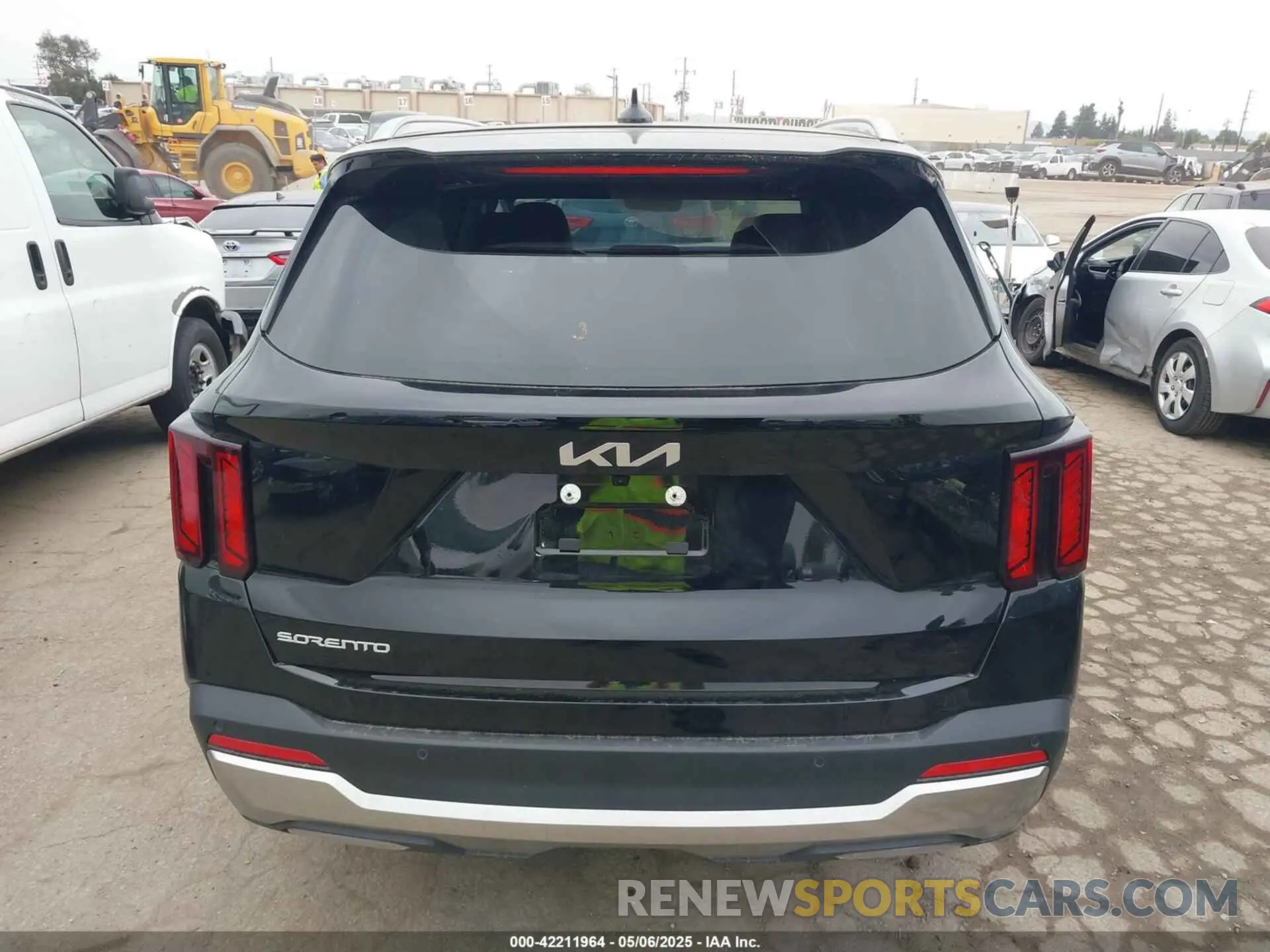 16 fotografías del automóvil dañado 5XYRL4JC9SG342414 KIA SORENTO 2025