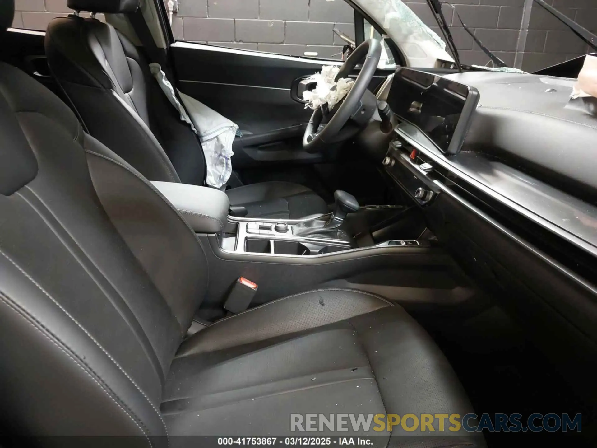 5 fotografías del automóvil dañado 5XYRLDJC0SG333682 KIA SORENTO 2025