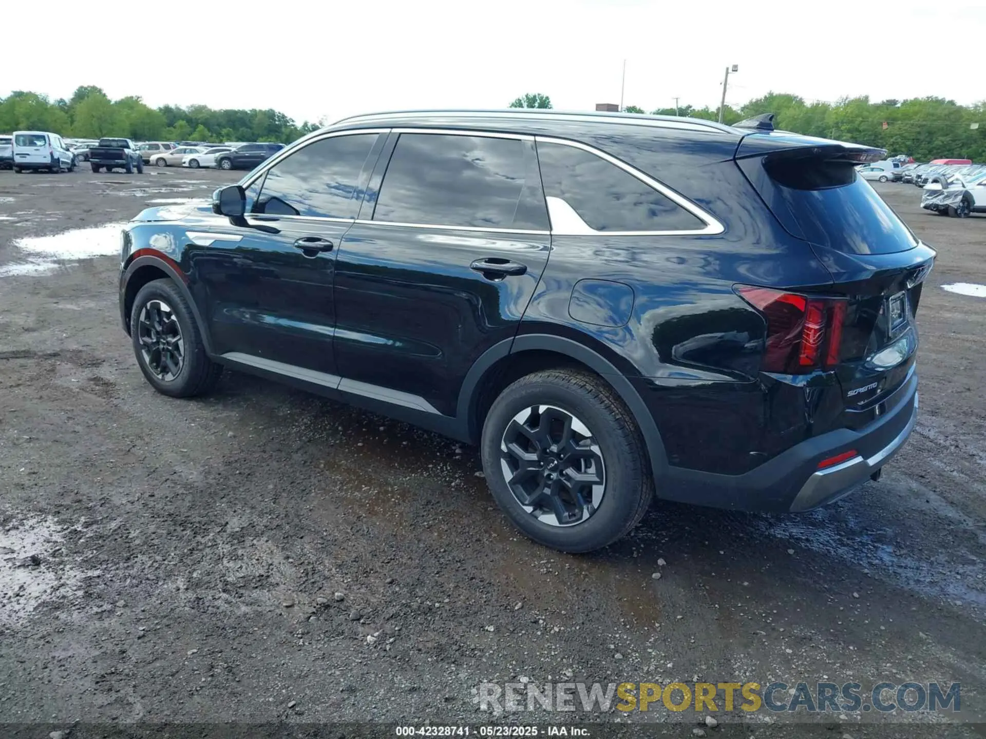 3 fotografías del automóvil dañado 5XYRLDJC4SG322913 KIA SORENTO 2025