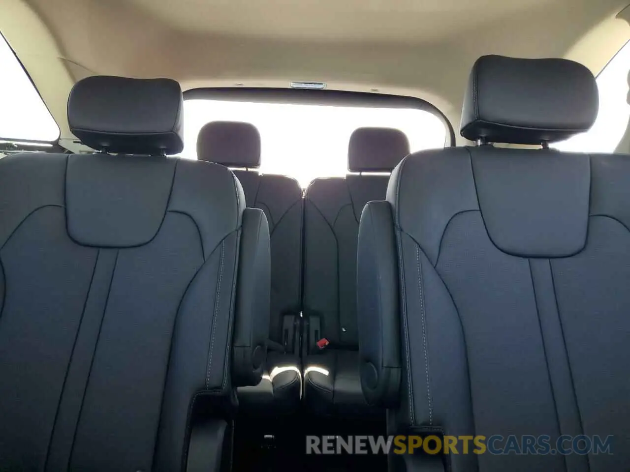 10 fotografías del automóvil dañado KNDRH4JGXS5302257 KIA SORENTO 2025
