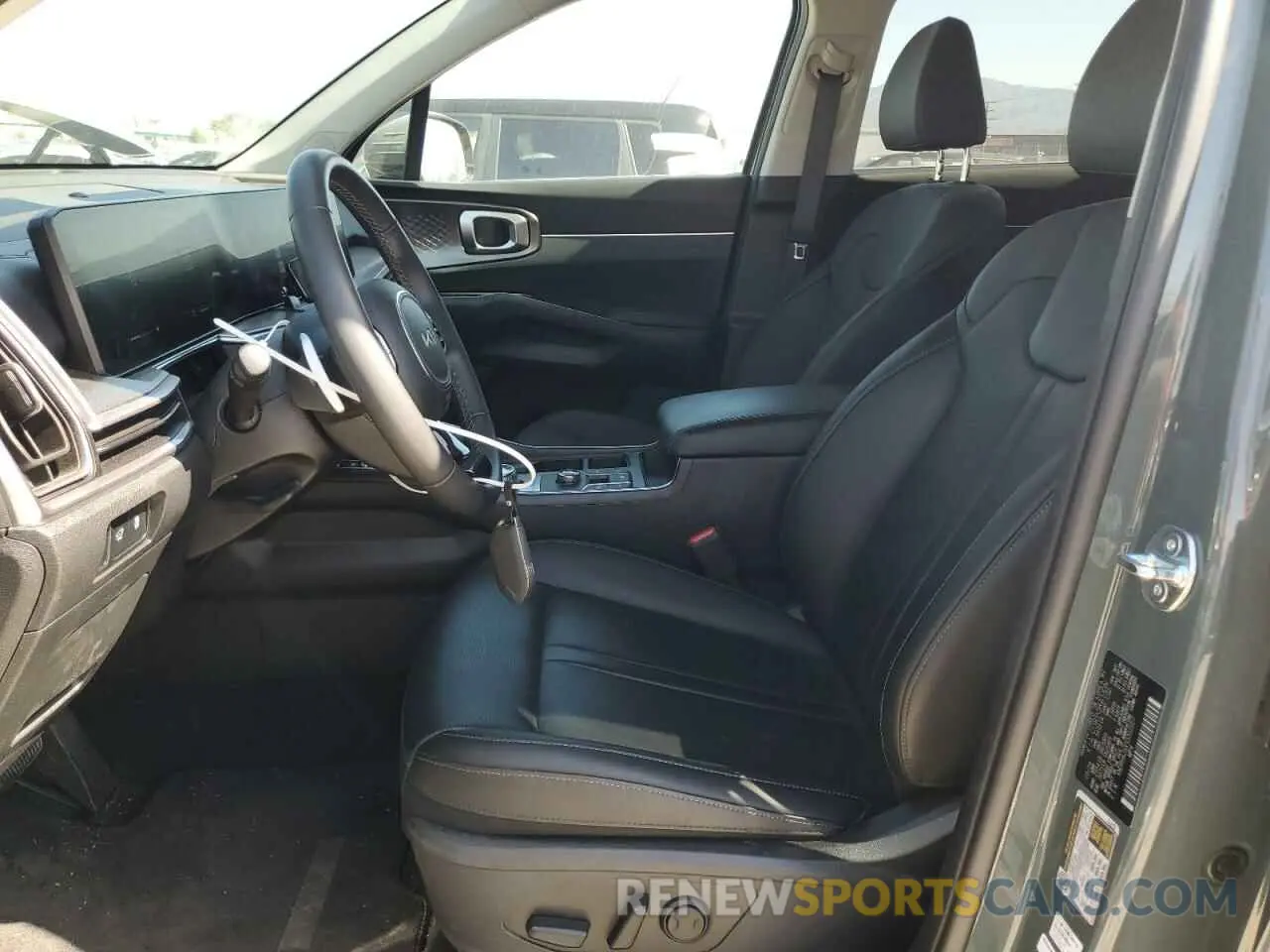 7 fotografías del automóvil dañado KNDRH4JGXS5302257 KIA SORENTO 2025