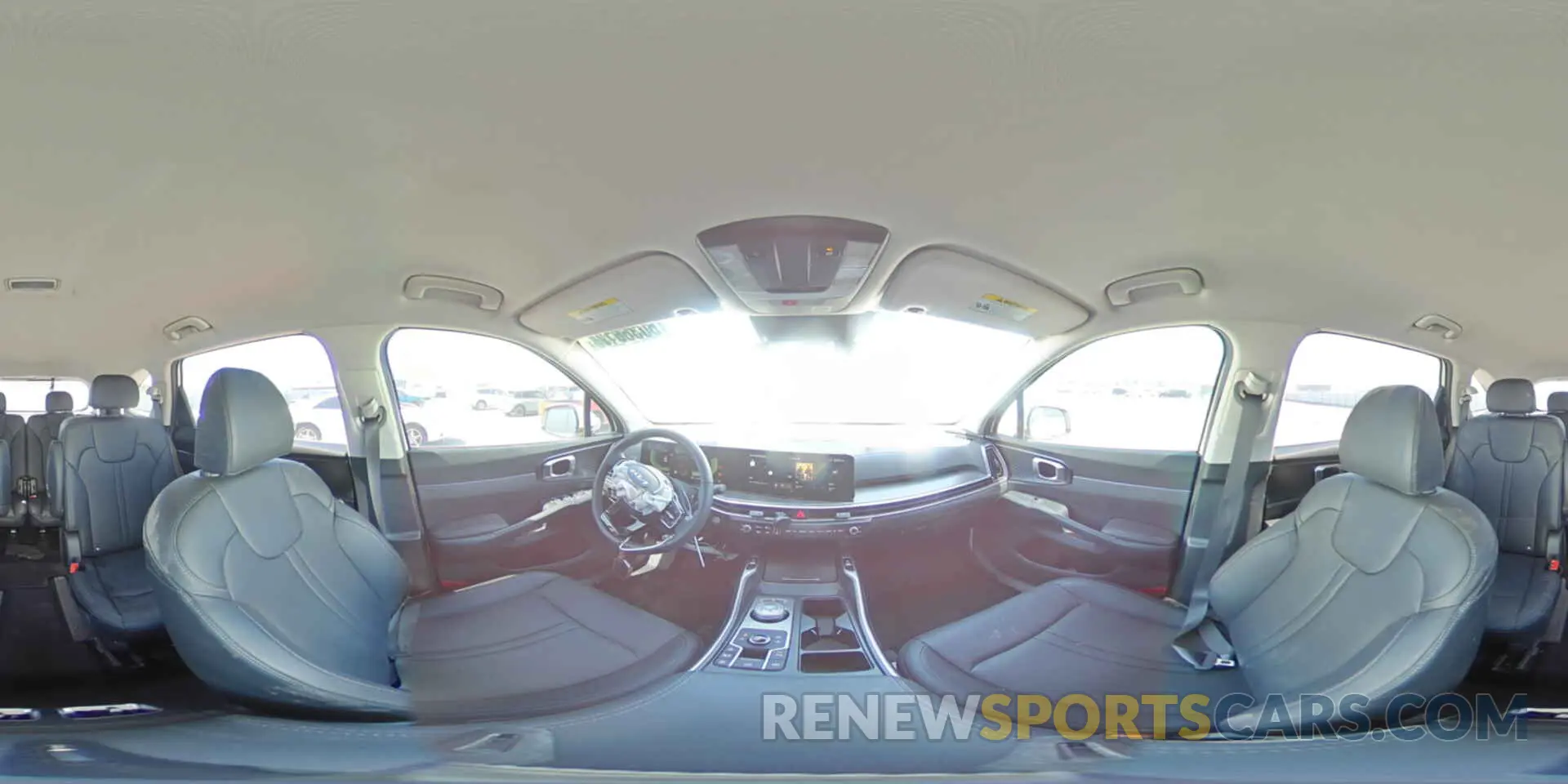 14 fotografías del automóvil dañado KNDRJDJHXS5315765 KIA SORENTO 2025