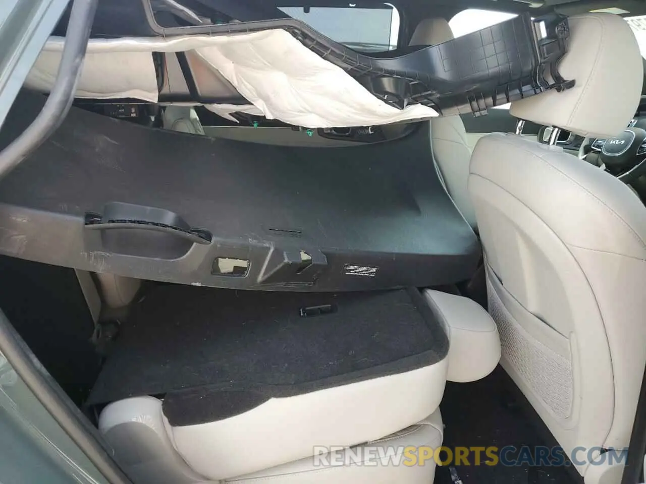 11 fotografías del automóvil dañado KNDRKDJG6S5323043 KIA SORENTO 2025