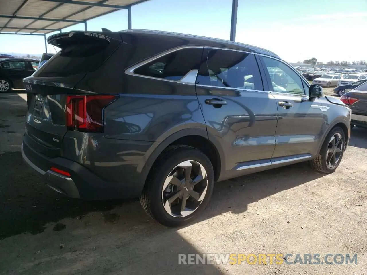 3 fotografías del automóvil dañado KNDRKDJG9S5287090 KIA SORENTO 2025