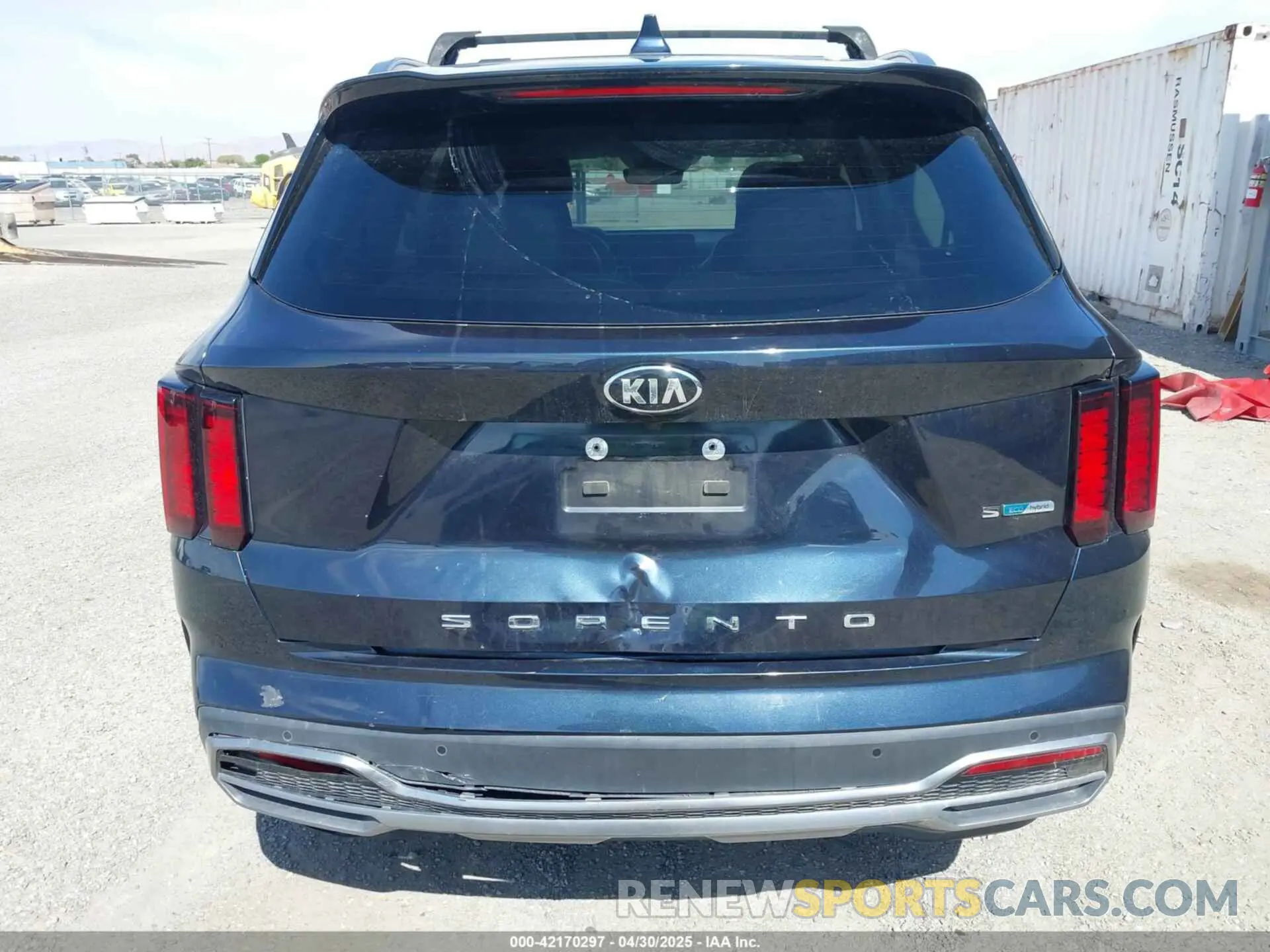 16 fotografías del automóvil dañado KNDRG4LG5M5057404 KIA SORENTO HYBRID 2021