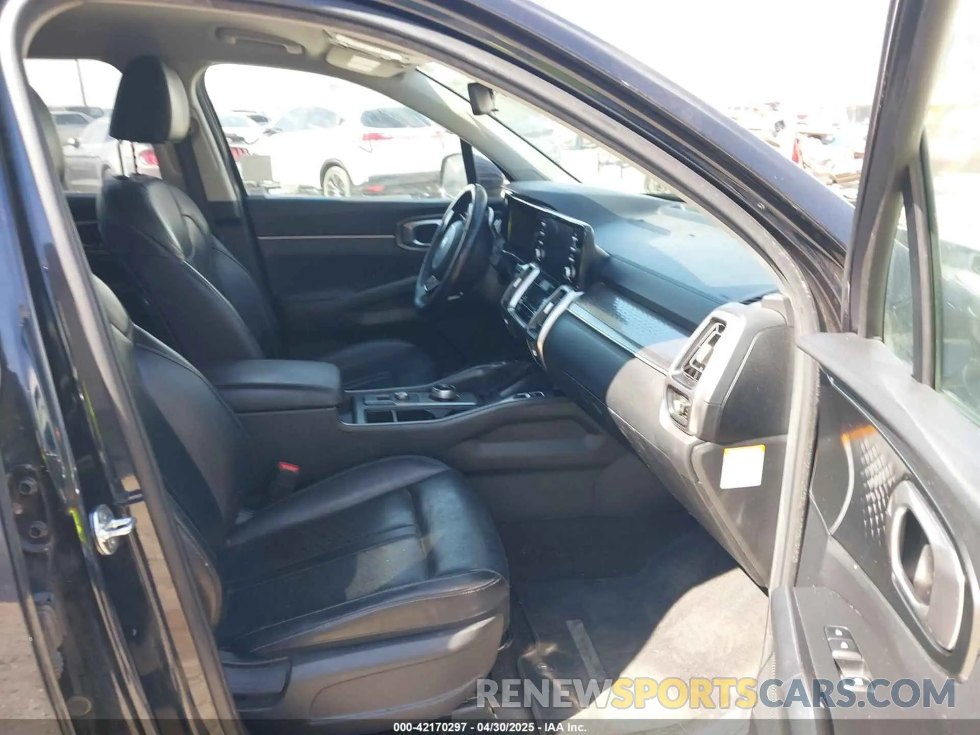 5 fotografías del automóvil dañado KNDRG4LG5M5057404 KIA SORENTO HYBRID 2021