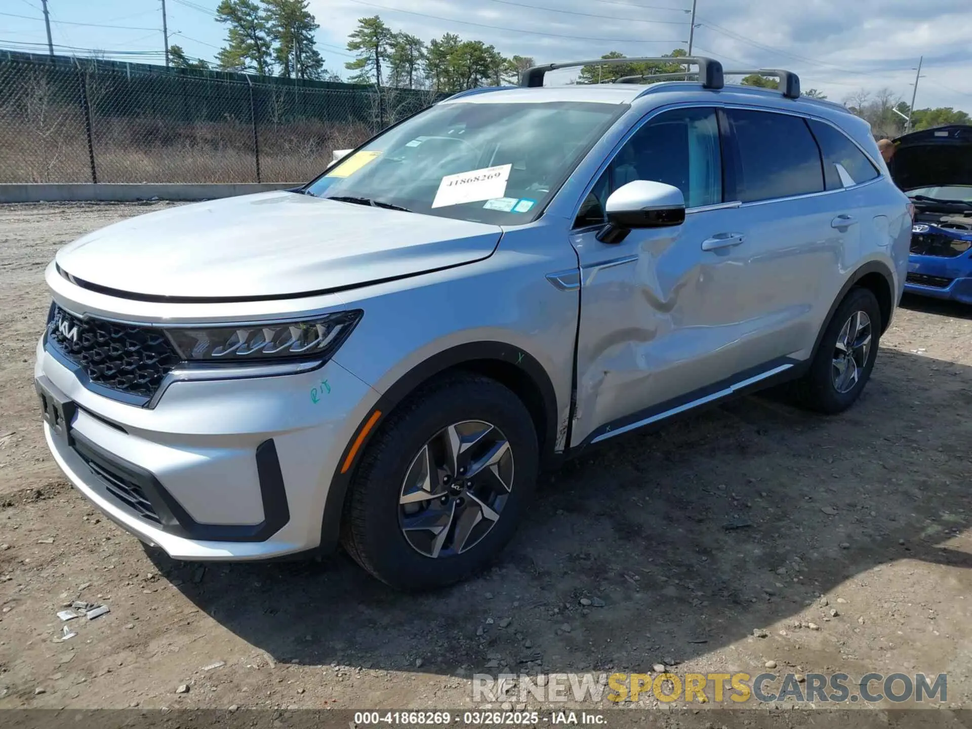 2 fotografías del automóvil dañado KNDRGDLG8N5117449 KIA SORENTO HYBRID 2022