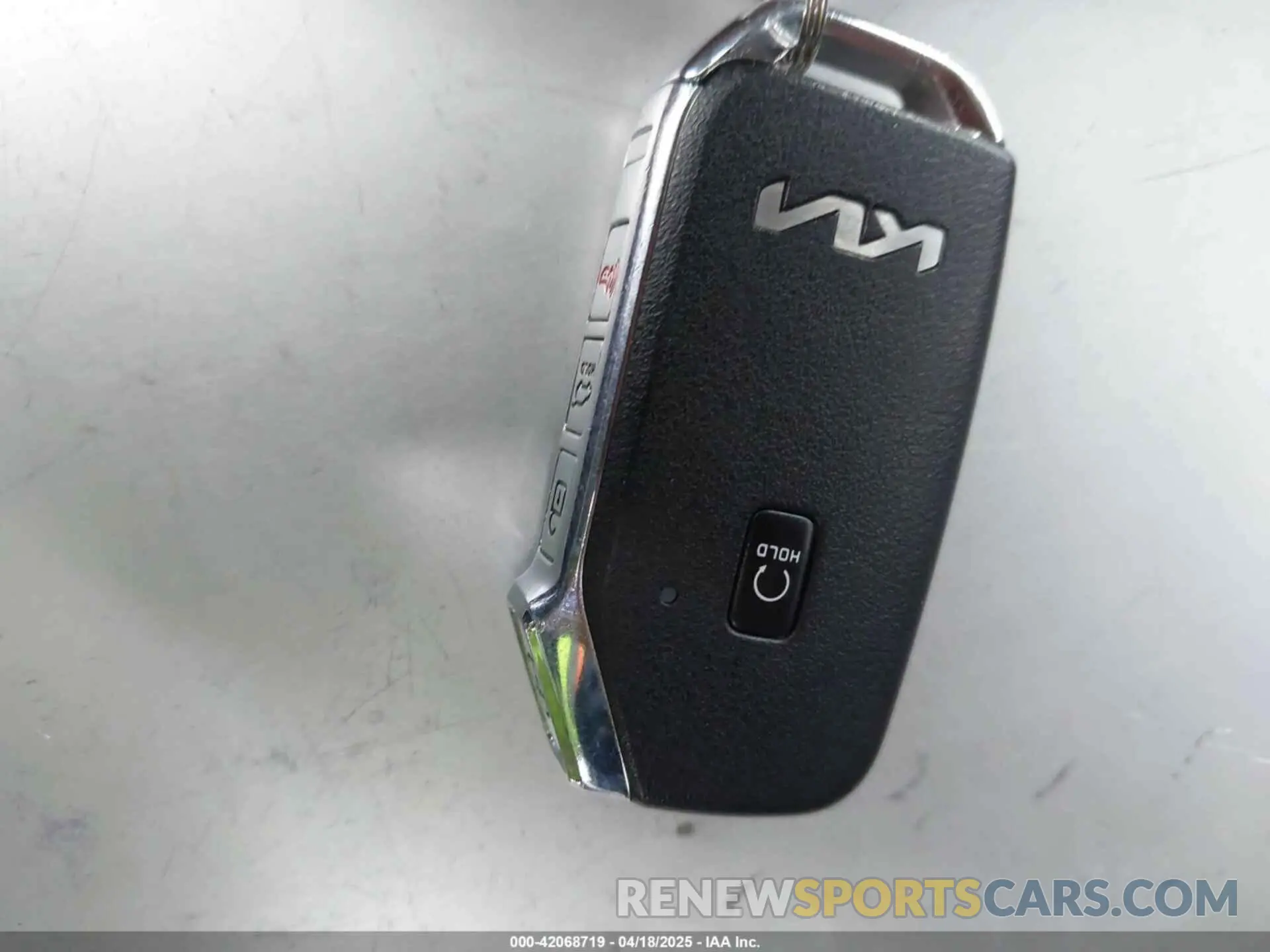 11 fotografías del automóvil dañado KNDRH4LG1P5223144 KIA SORENTO HYBRID 2023