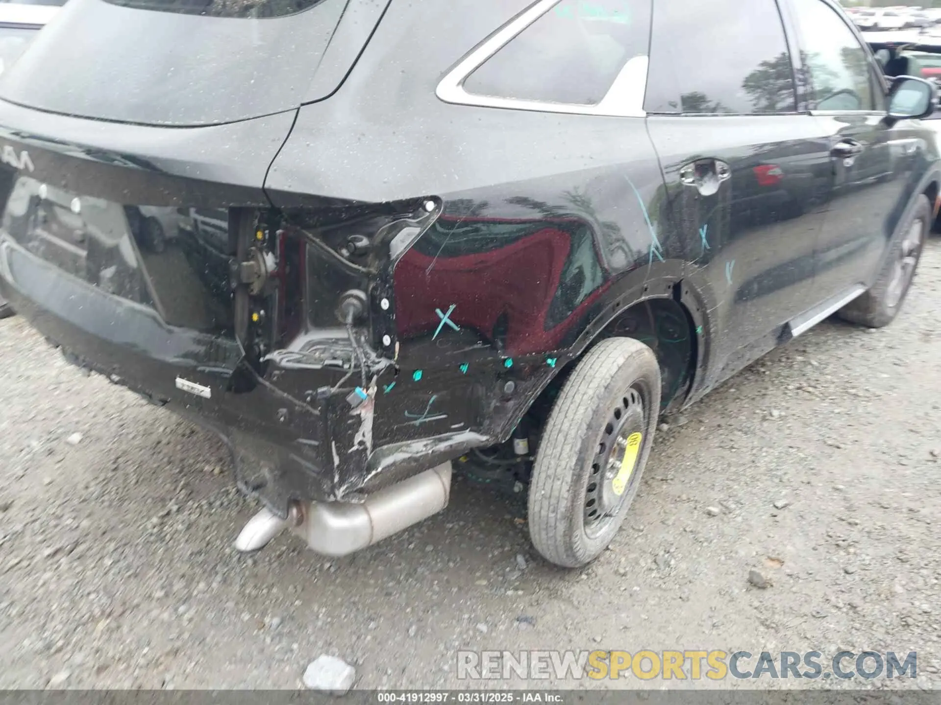 18 fotografías del automóvil dañado KNDRH4LG5P5198328 KIA SORENTO HYBRID 2023