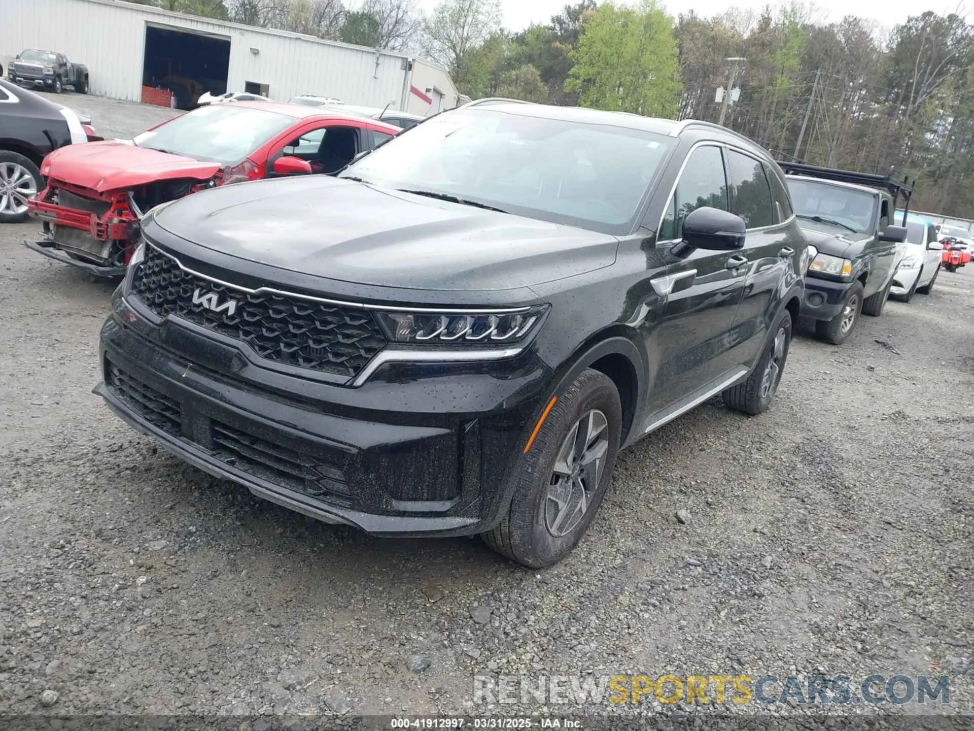 2 fotografías del automóvil dañado KNDRH4LG5P5198328 KIA SORENTO HYBRID 2023