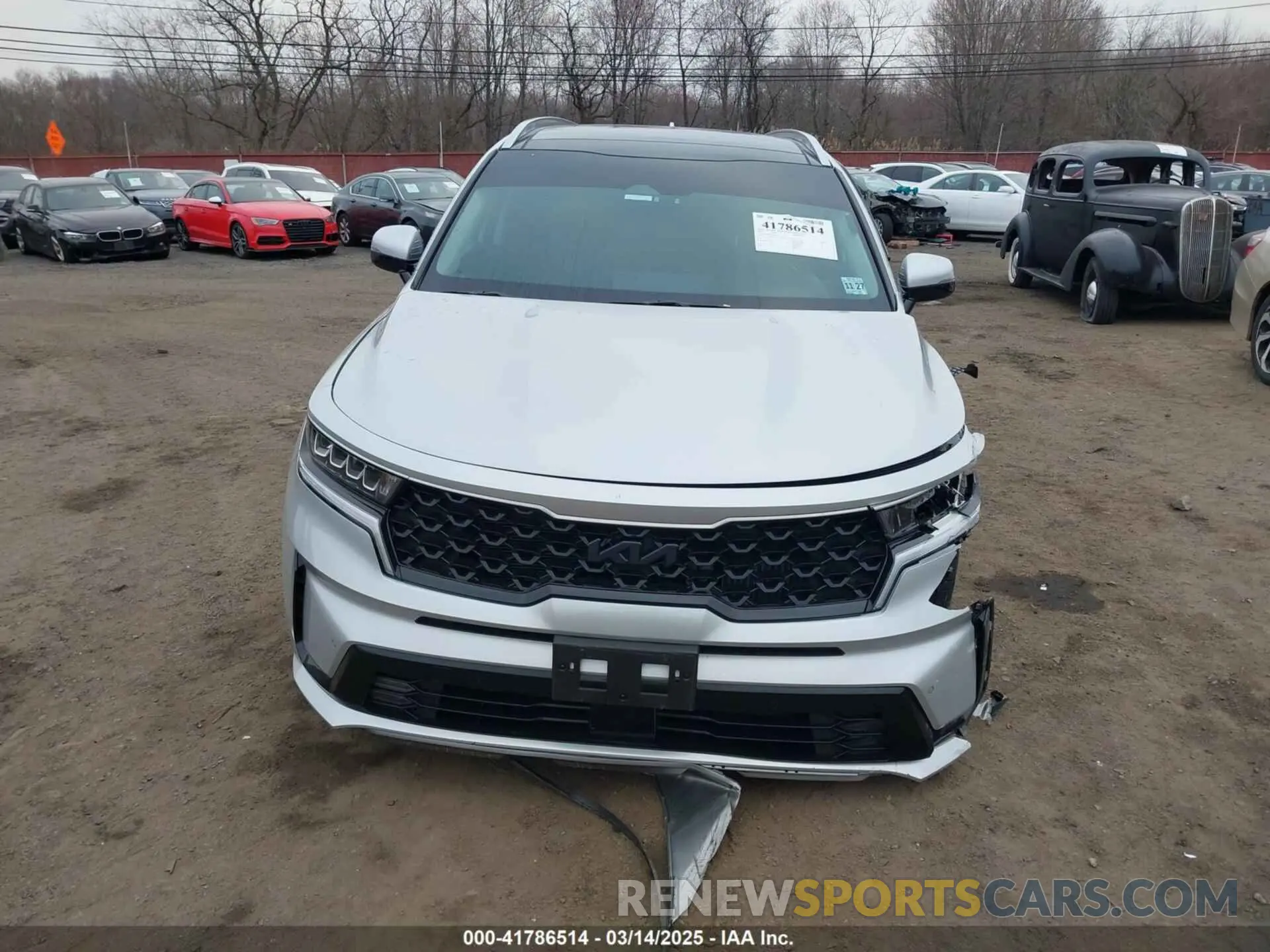12 fotografías del automóvil dañado KNDRHDLG6P5131155 KIA SORENTO HYBRID 2023