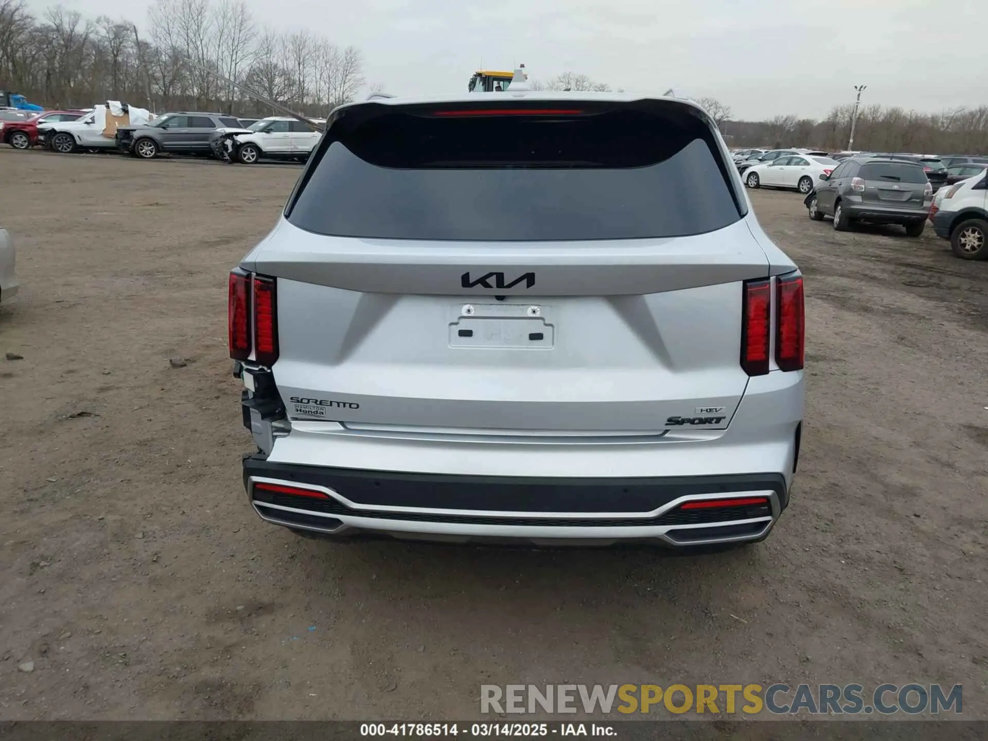 16 fotografías del automóvil dañado KNDRHDLG6P5131155 KIA SORENTO HYBRID 2023