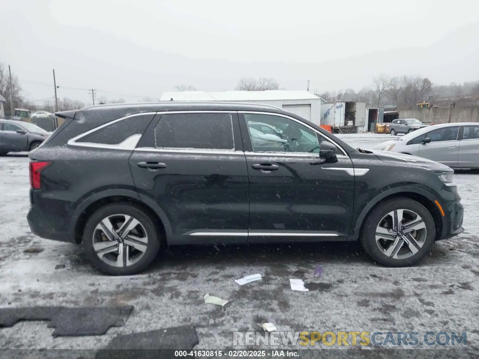 13 fotografías del automóvil dañado KNDRHDLG6P5206453 KIA SORENTO HYBRID 2023