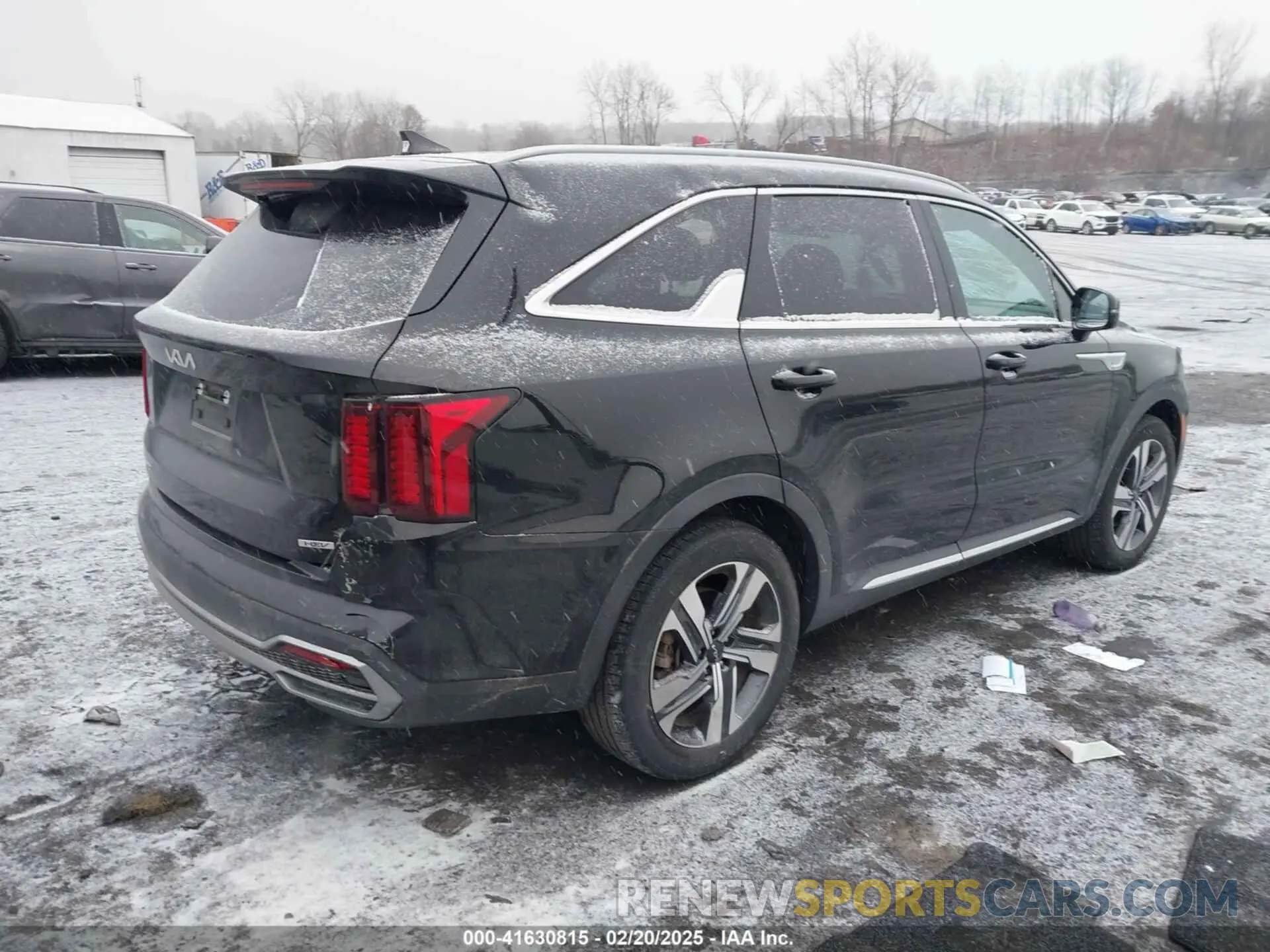 4 fotografías del automóvil dañado KNDRHDLG6P5206453 KIA SORENTO HYBRID 2023