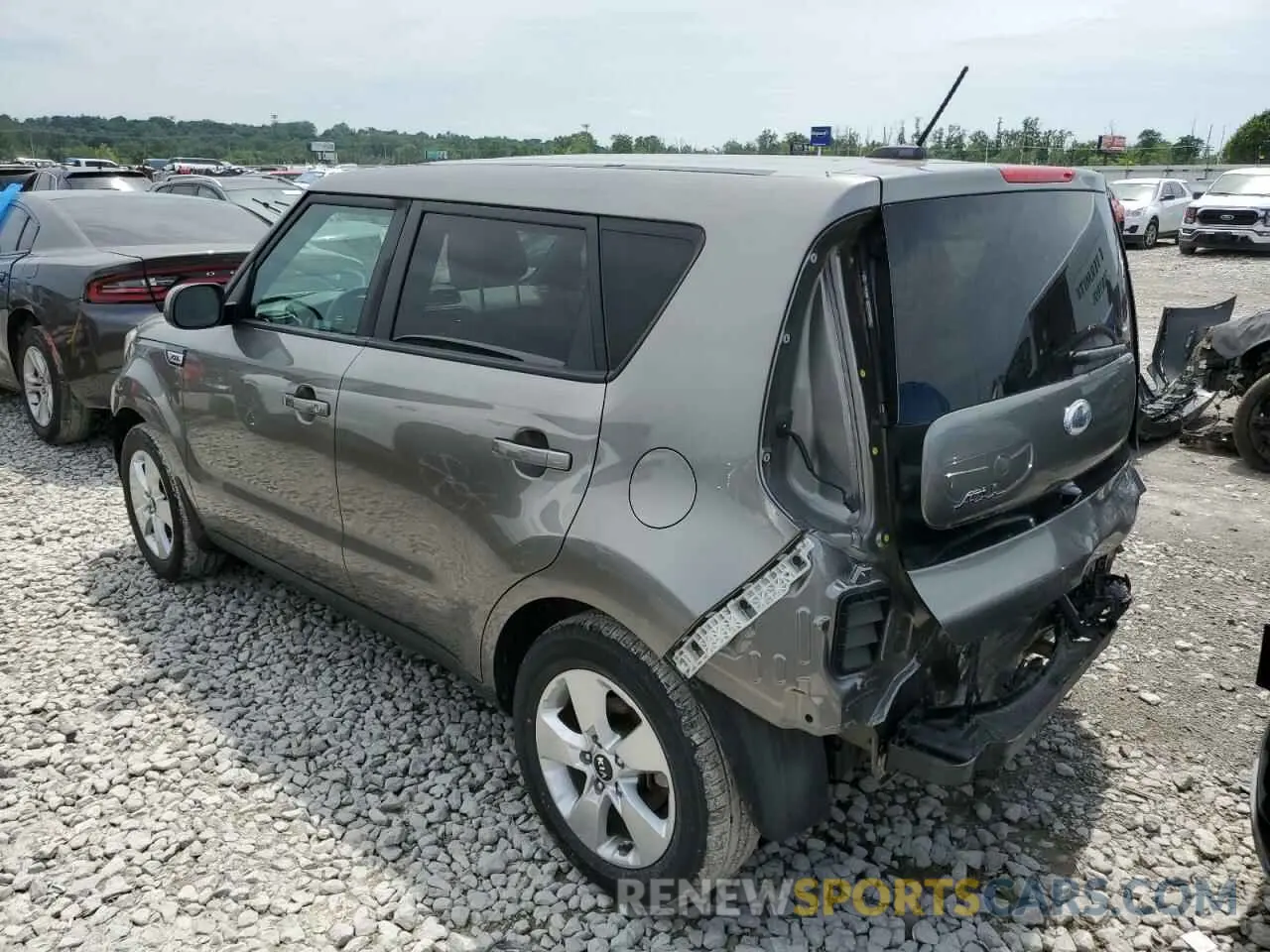 2 fotografías del automóvil dañado KNDJN2A20K7000351 KIA SOUL 2019