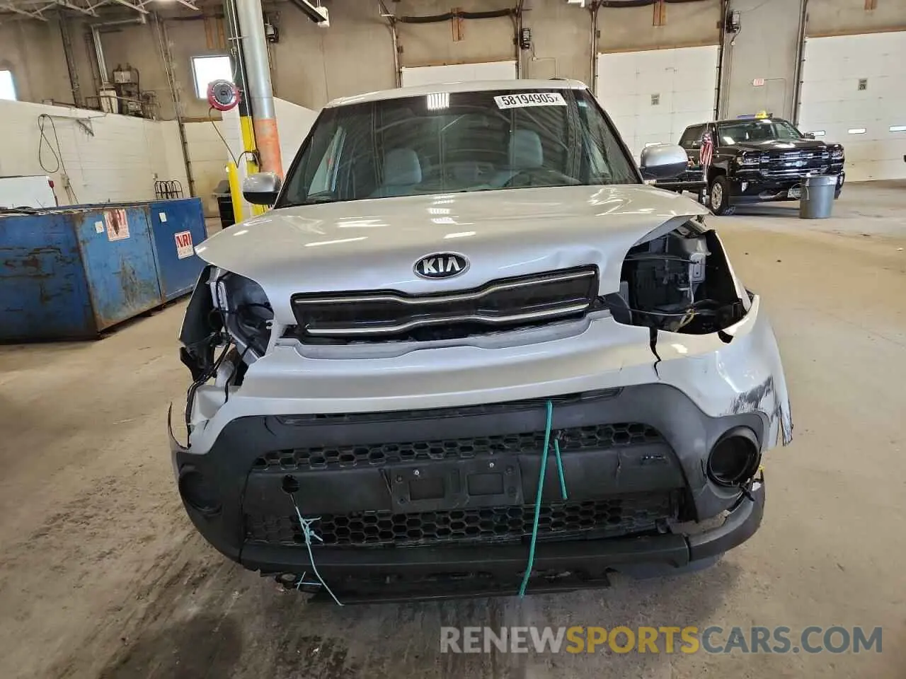 5 fotografías del automóvil dañado KNDJN2A20K7641046 KIA SOUL 2019