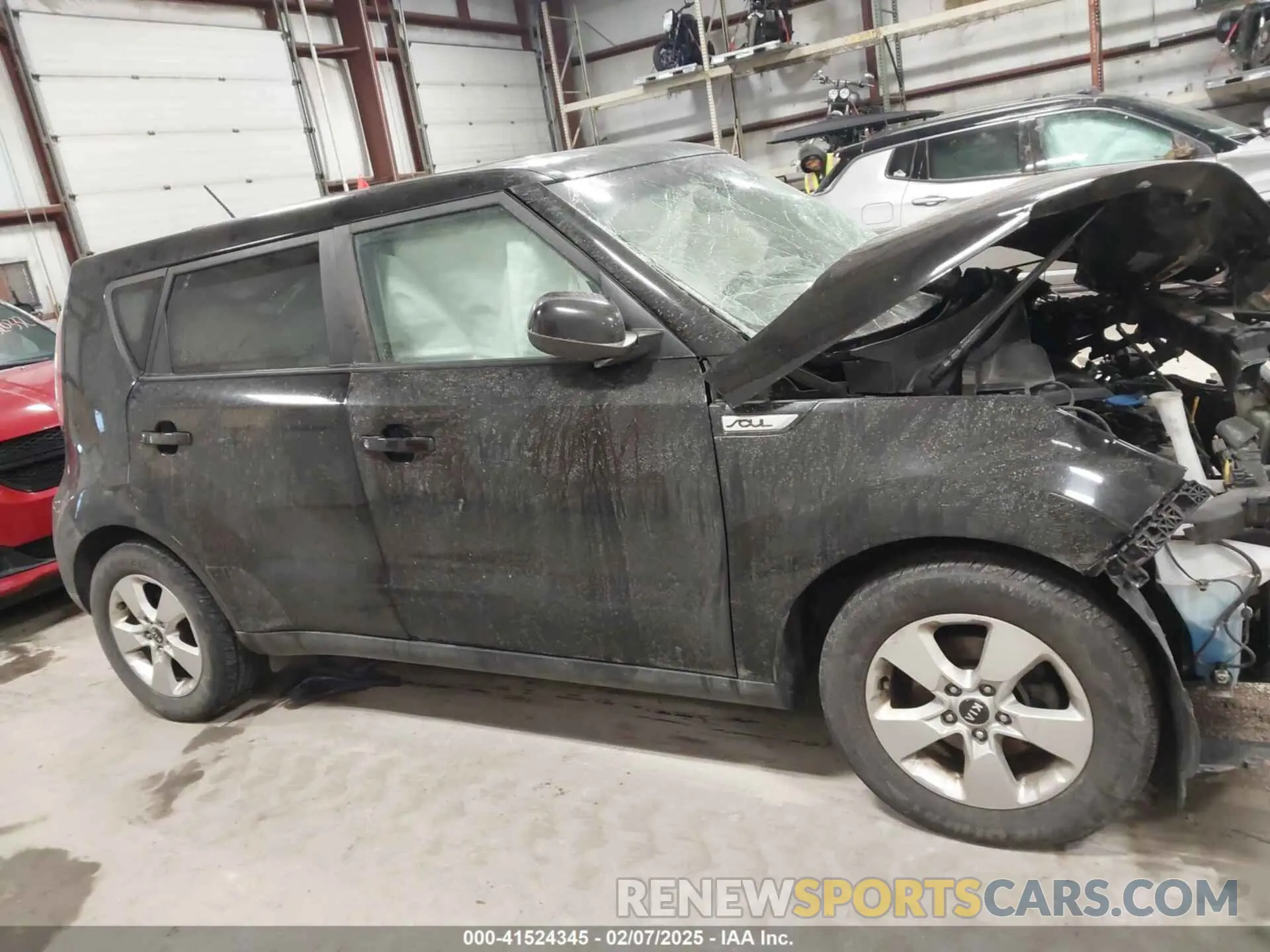 13 fotografías del automóvil dañado KNDJN2A20K7664889 KIA SOUL 2019