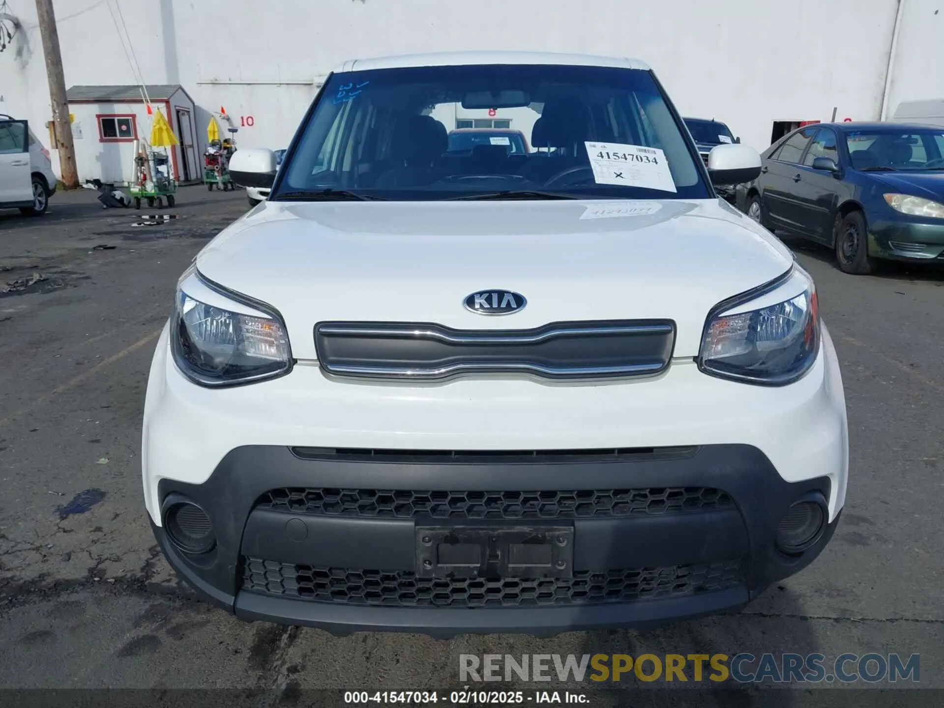 12 fotografías del automóvil dañado KNDJN2A20K7697018 KIA SOUL 2019