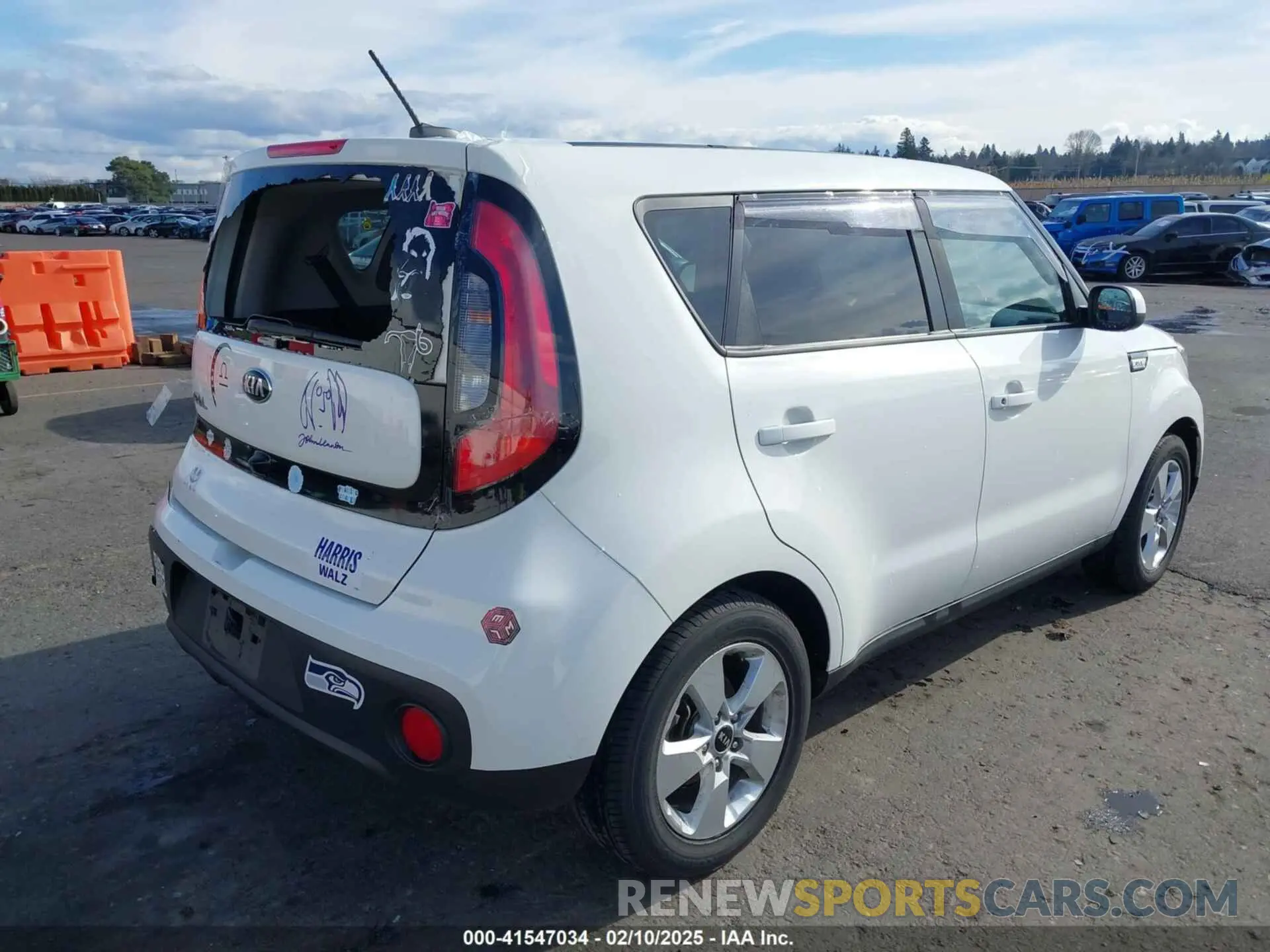 4 fotografías del automóvil dañado KNDJN2A20K7697018 KIA SOUL 2019