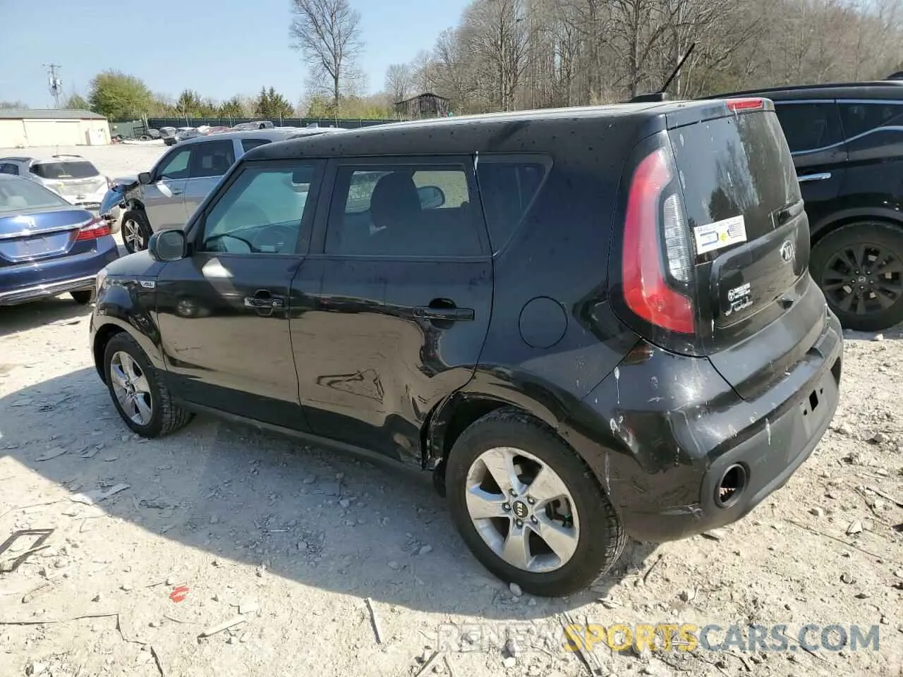 2 fotografías del automóvil dañado KNDJN2A21K7005249 KIA SOUL 2019