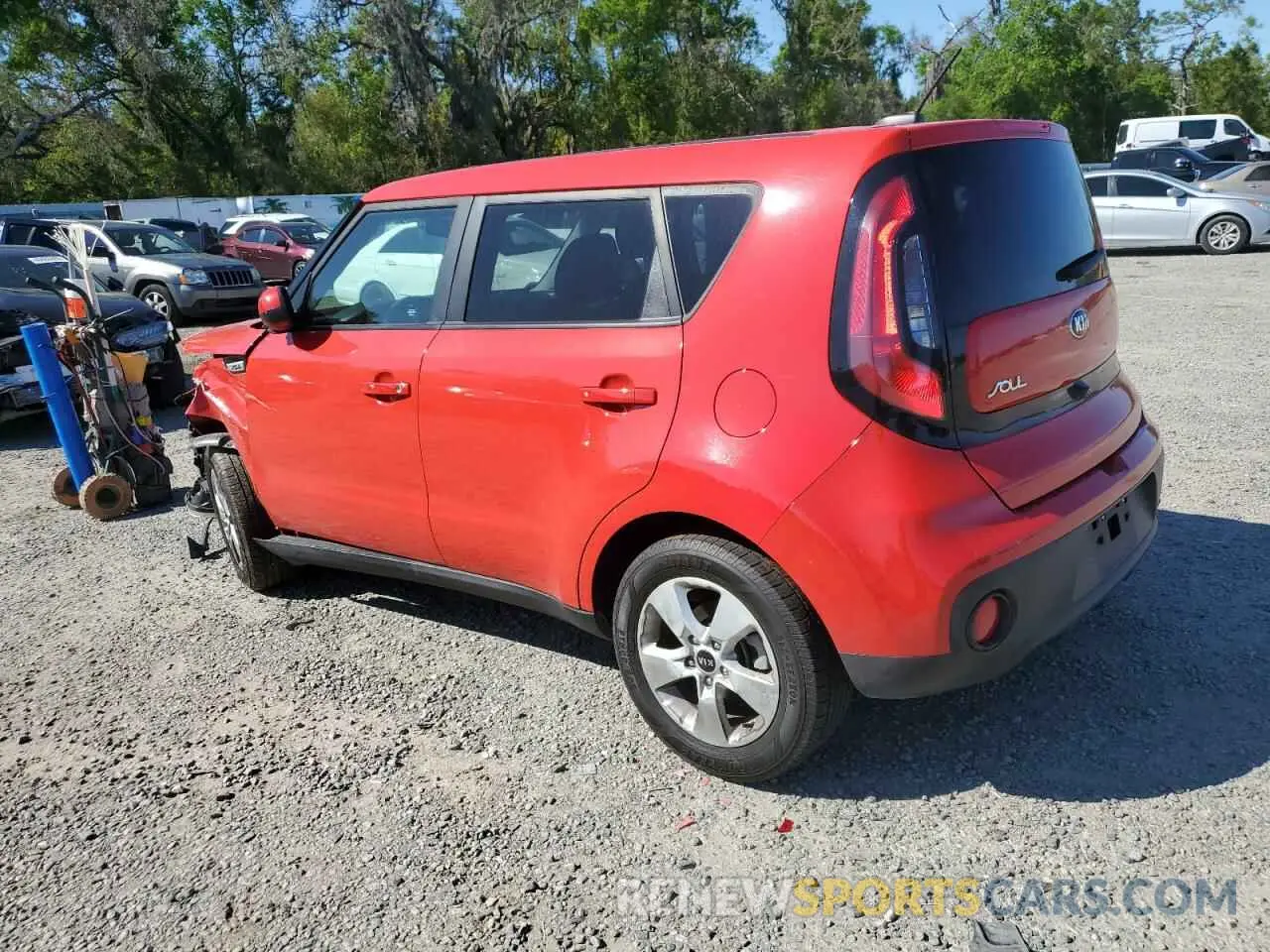 2 fotografías del automóvil dañado KNDJN2A21K7666411 KIA SOUL 2019