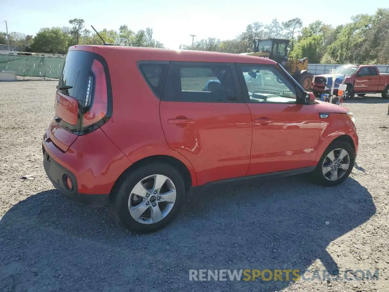 3 fotografías del automóvil dañado KNDJN2A21K7666411 KIA SOUL 2019