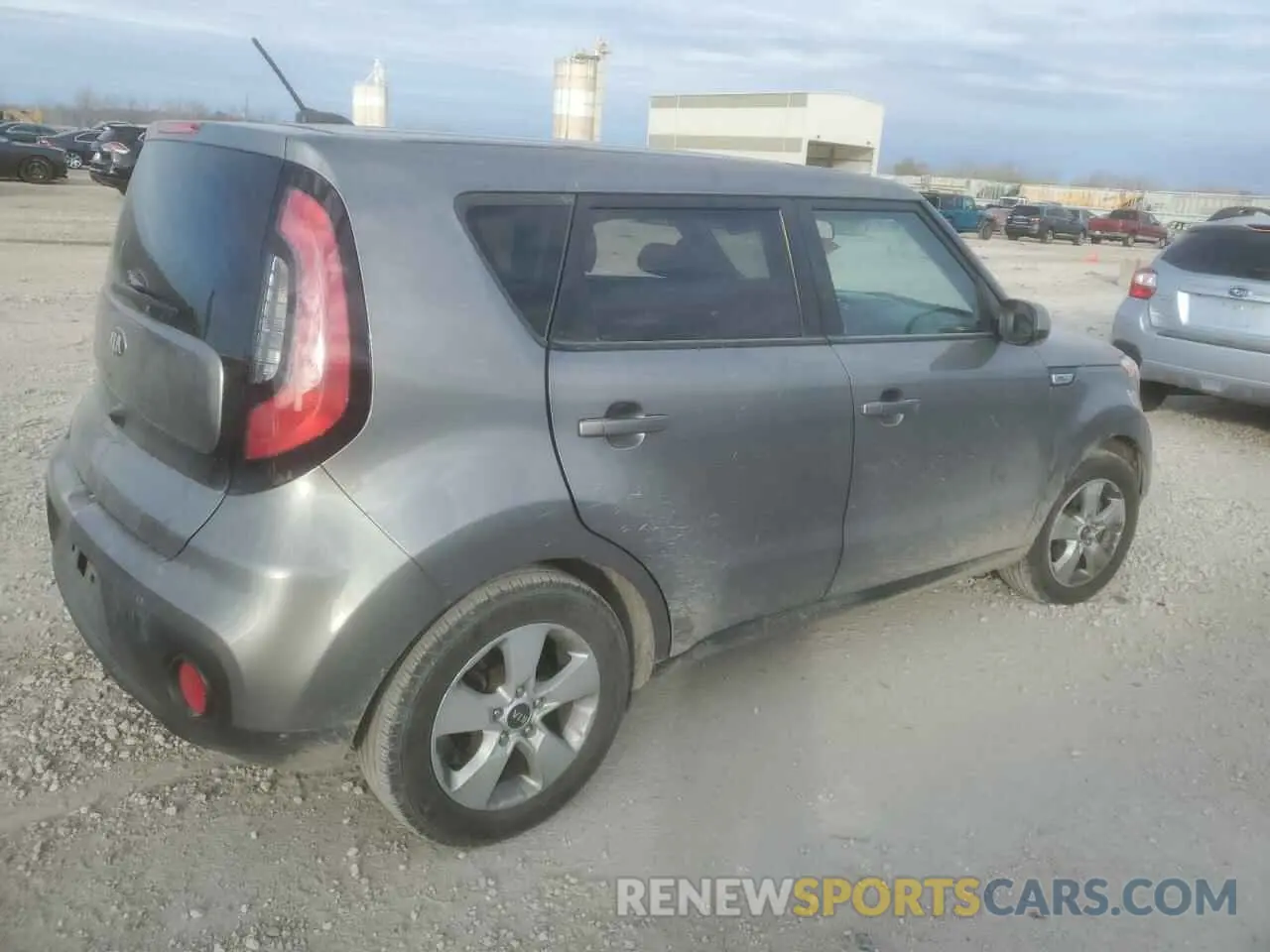 3 fotografías del automóvil dañado KNDJN2A21K7671186 KIA SOUL 2019