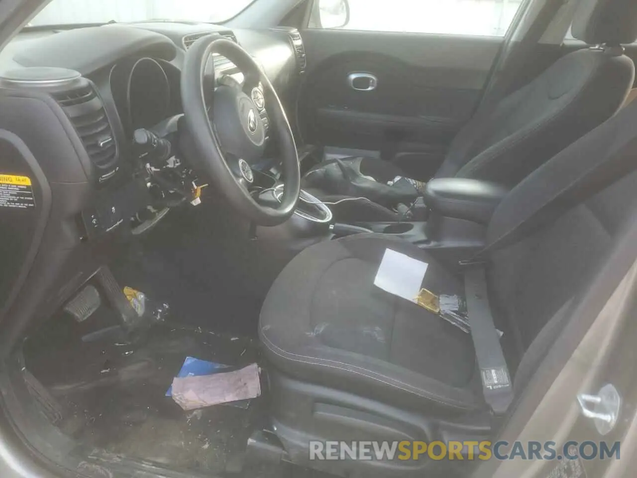 7 fotografías del automóvil dañado KNDJN2A21K7671186 KIA SOUL 2019