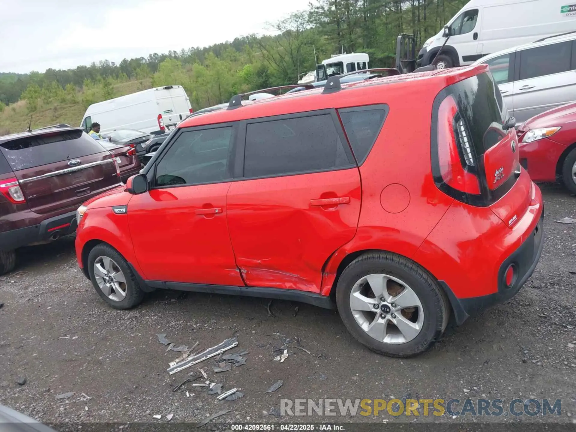 6 fotografías del automóvil dañado KNDJN2A21K7686187 KIA SOUL 2019