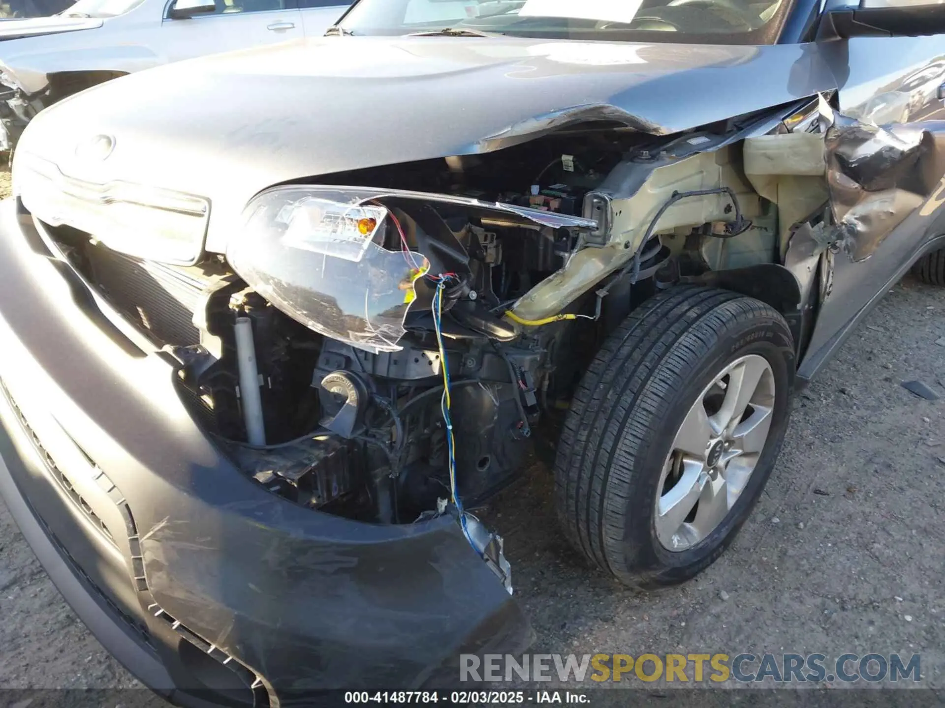 6 fotografías del automóvil dañado KNDJN2A22K7007849 KIA SOUL 2019