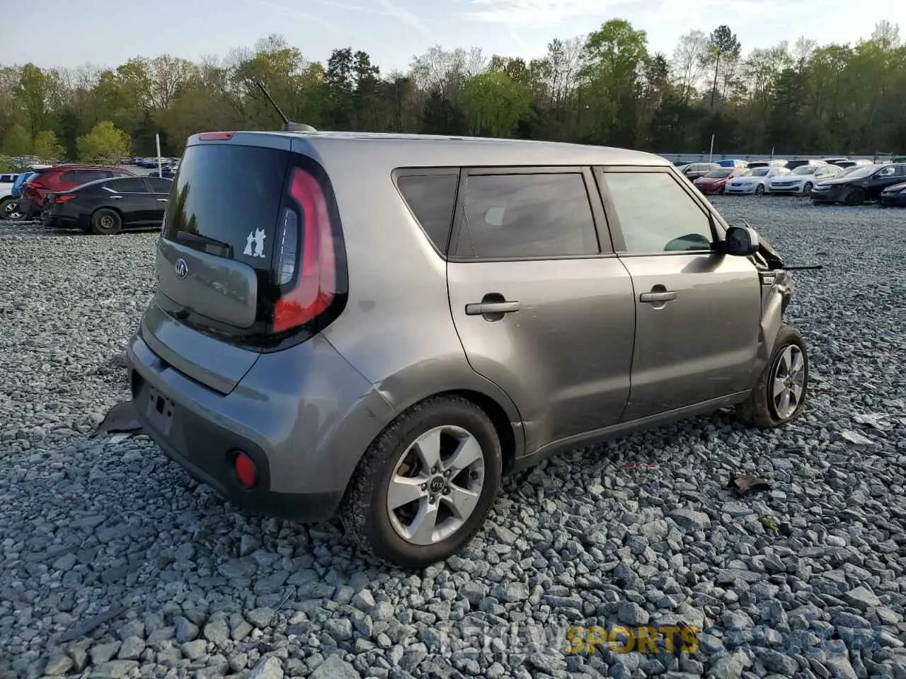 3 fotografías del automóvil dañado KNDJN2A22K7637757 KIA SOUL 2019