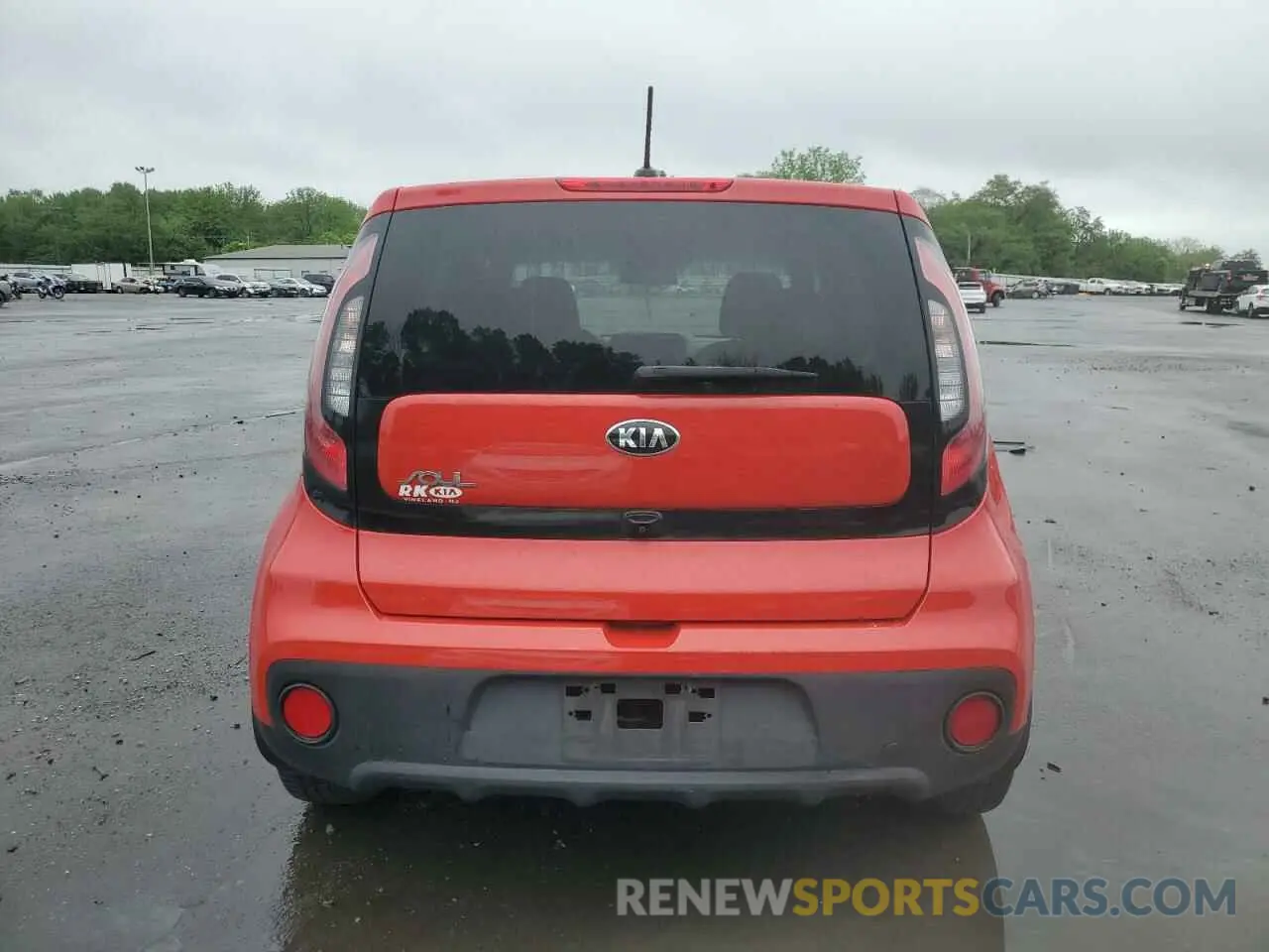 6 fotografías del automóvil dañado KNDJN2A22K7654493 KIA SOUL 2019