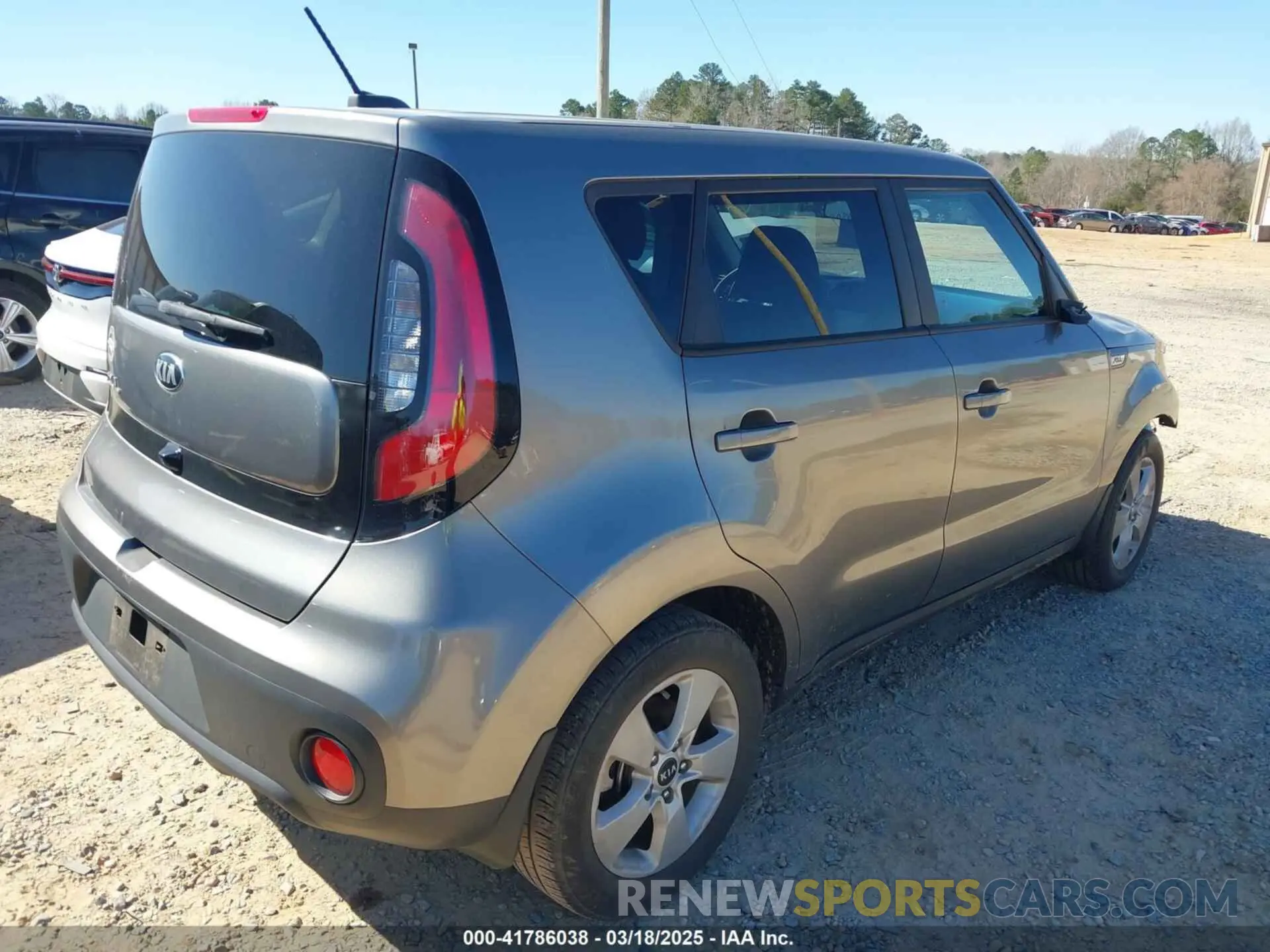 4 fotografías del automóvil dañado KNDJN2A22K7655448 KIA SOUL 2019