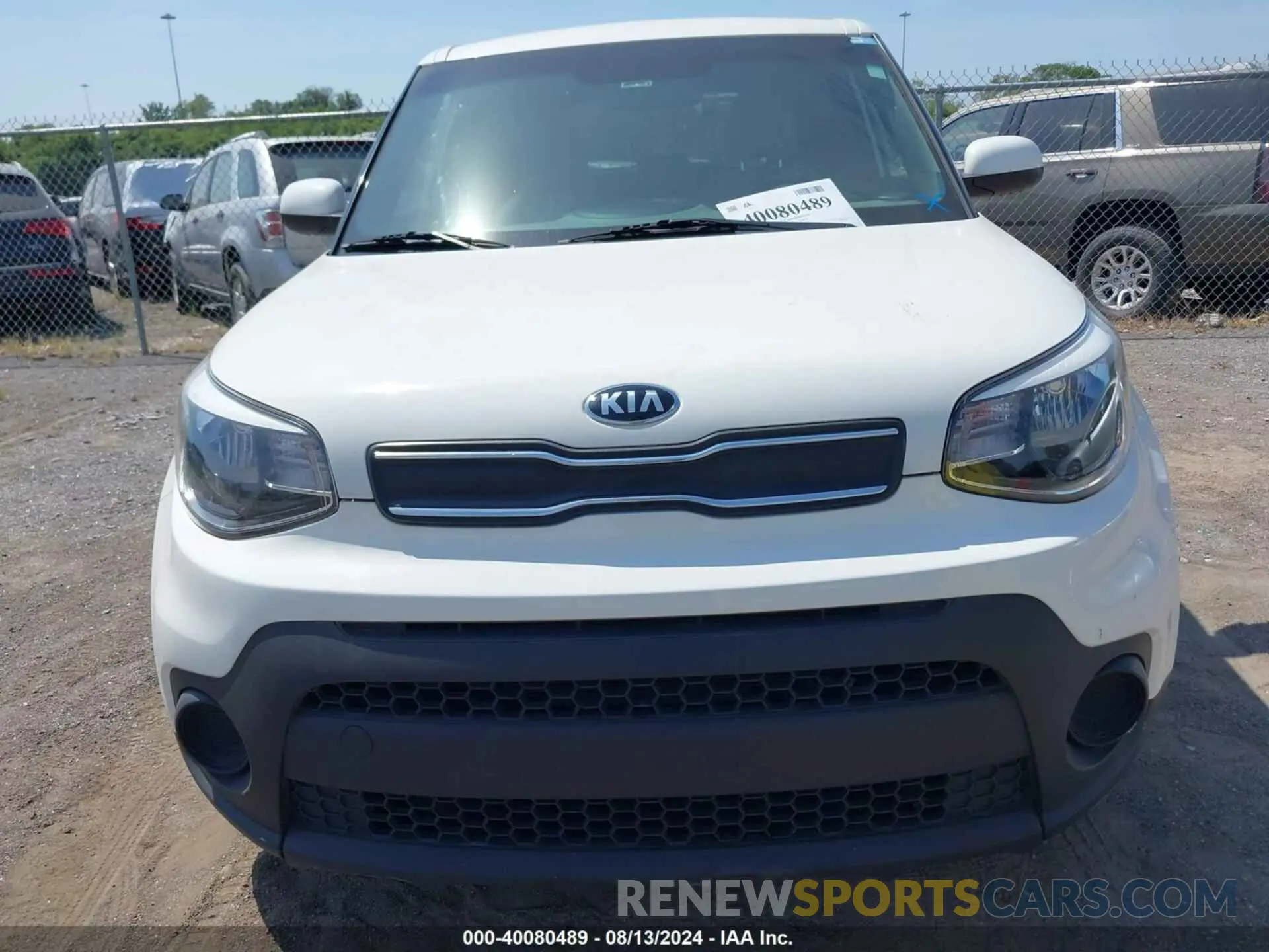 12 fotografías del automóvil dañado KNDJN2A22K7685999 KIA SOUL 2019