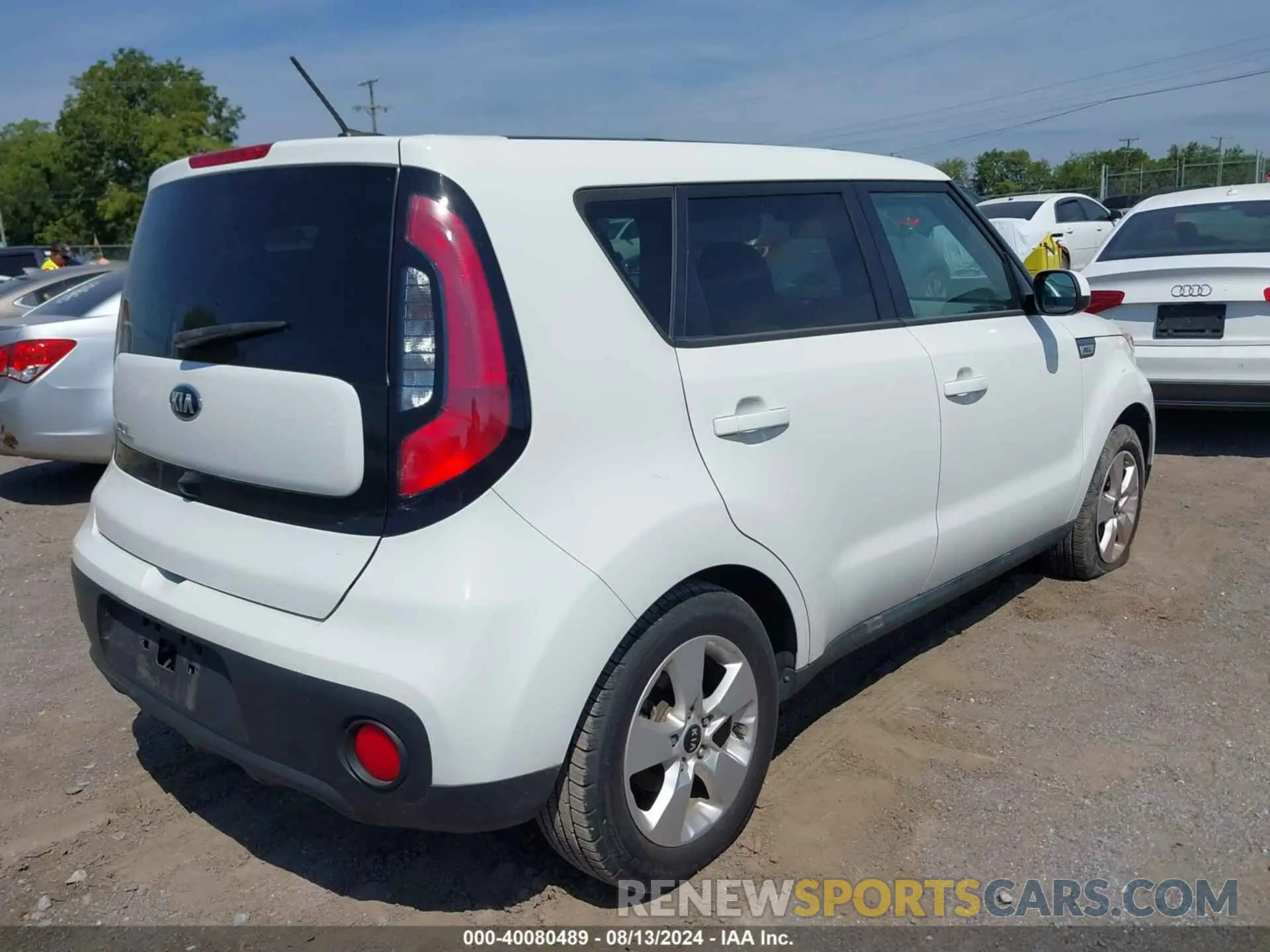 4 fotografías del automóvil dañado KNDJN2A22K7685999 KIA SOUL 2019