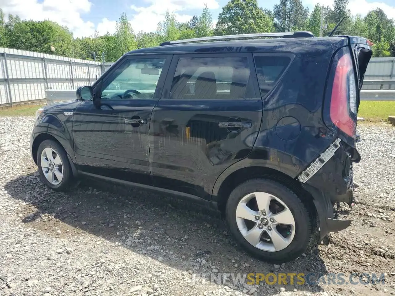 2 fotografías del automóvil dañado KNDJN2A22K7686442 KIA SOUL 2019