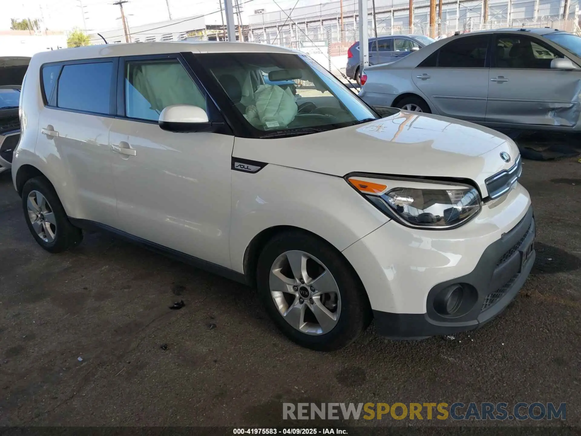 1 fotografías del automóvil dañado KNDJN2A23K7019489 KIA SOUL 2019