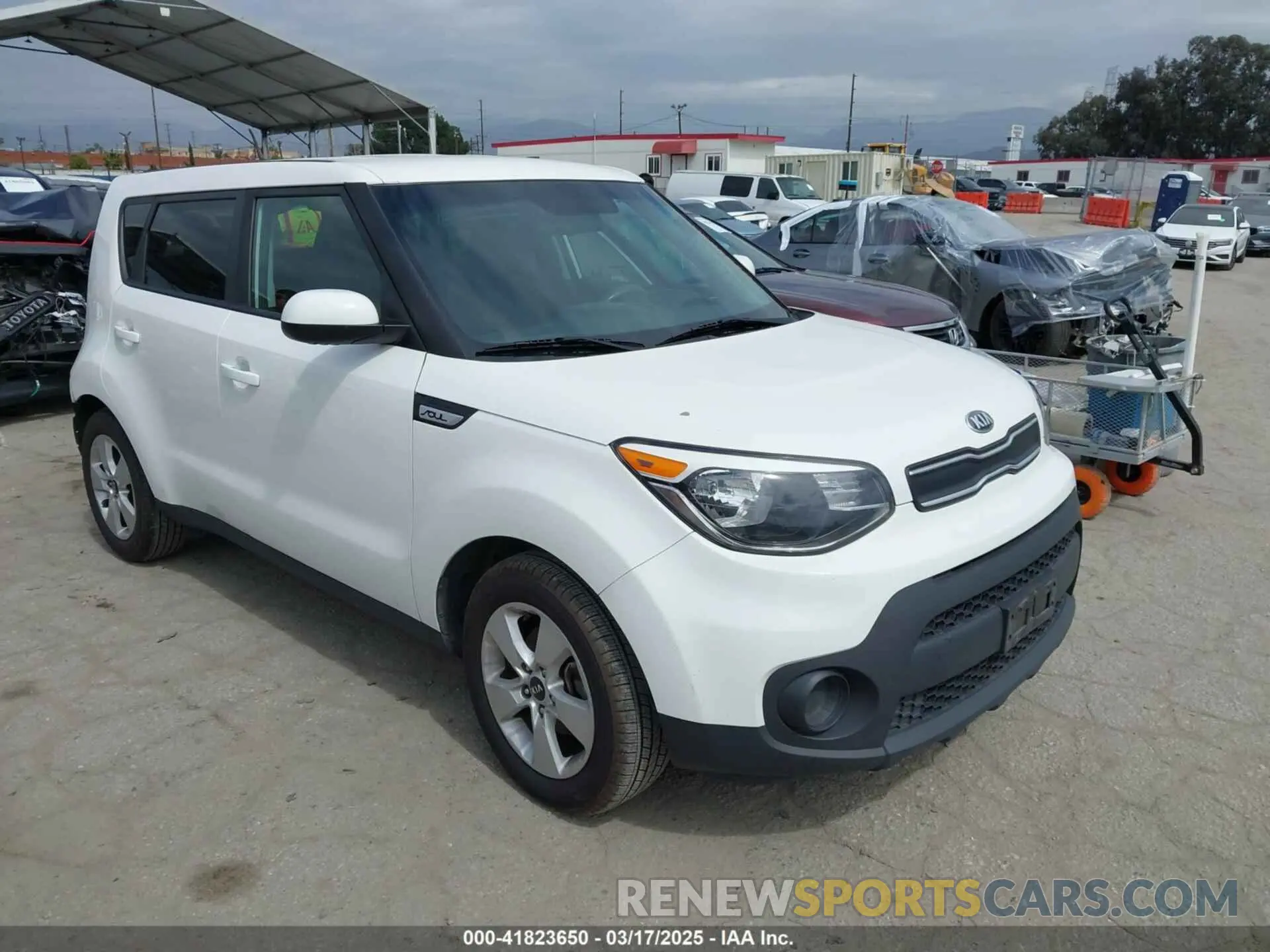 1 fotografías del automóvil dañado KNDJN2A23K7026104 KIA SOUL 2019