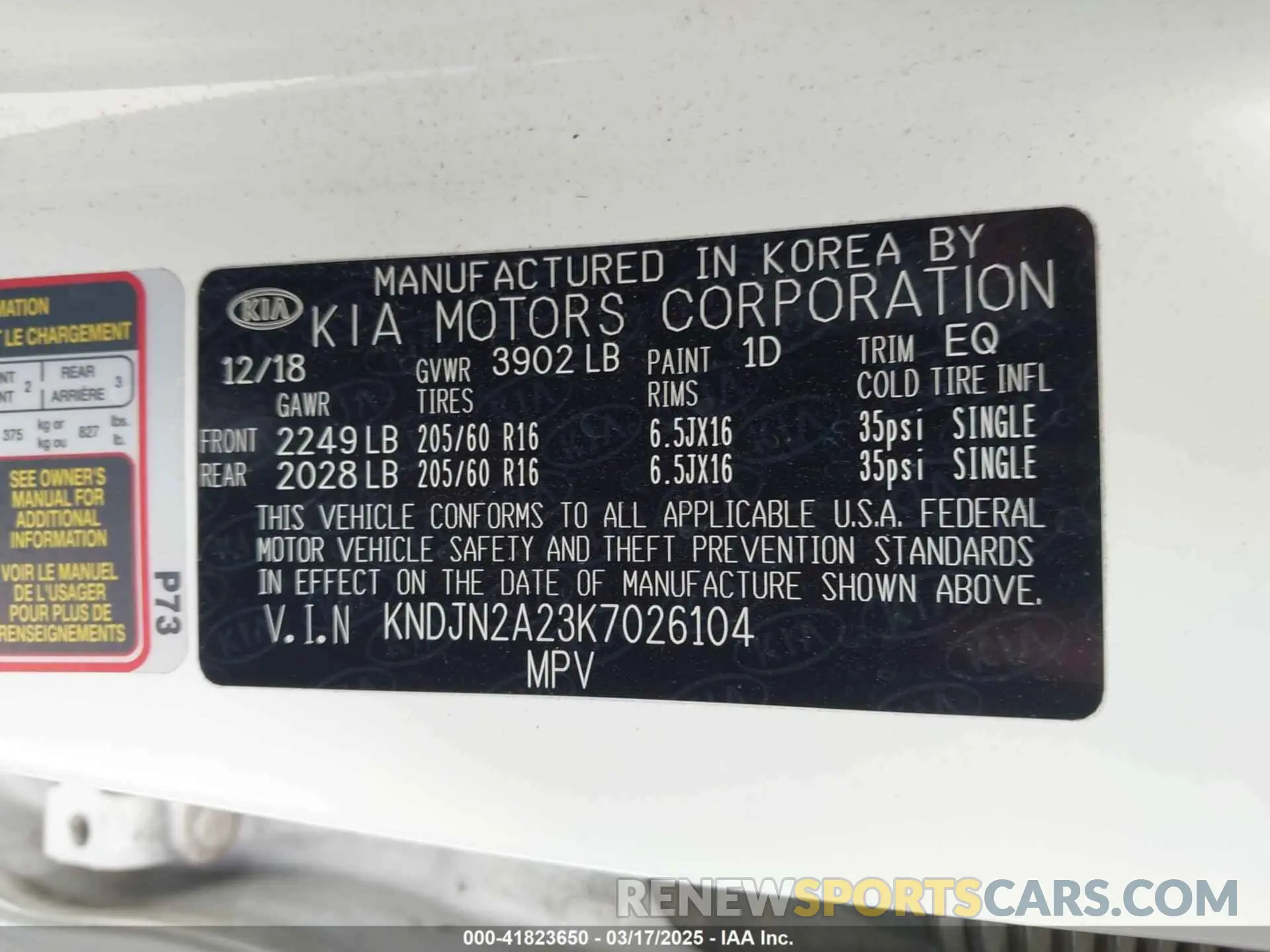 9 fotografías del automóvil dañado KNDJN2A23K7026104 KIA SOUL 2019