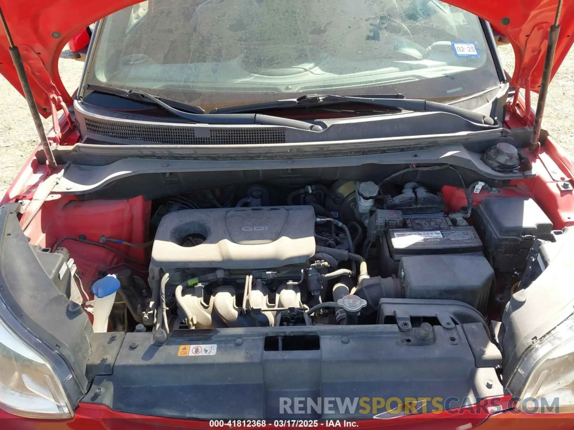 10 fotografías del automóvil dañado KNDJN2A23K7661999 KIA SOUL 2019