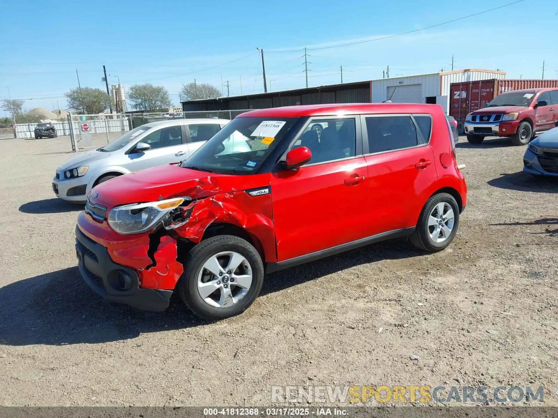 2 fotografías del automóvil dañado KNDJN2A23K7661999 KIA SOUL 2019