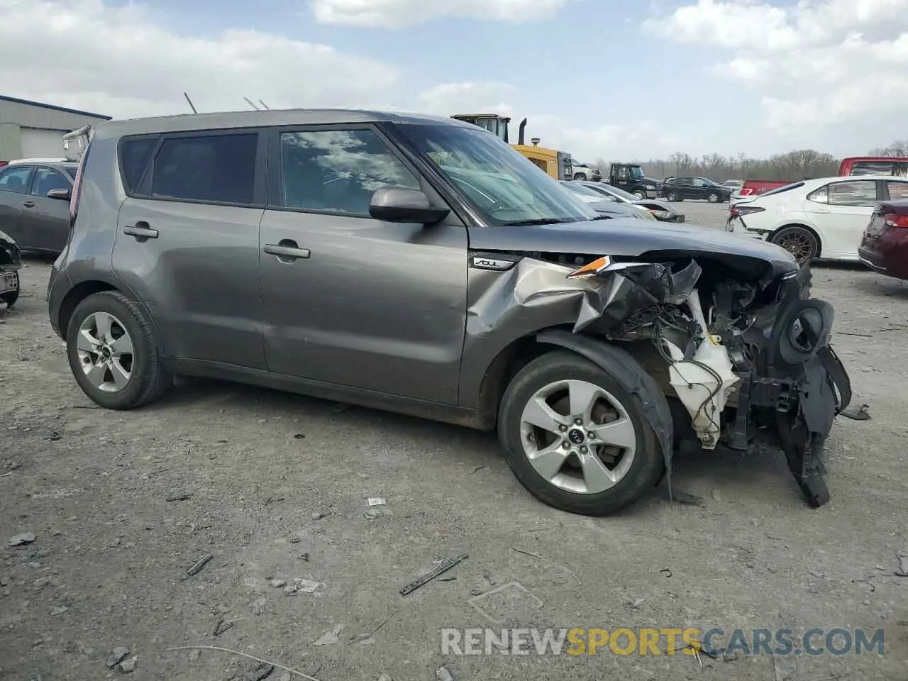 4 fotografías del automóvil dañado KNDJN2A23K7669990 KIA SOUL 2019