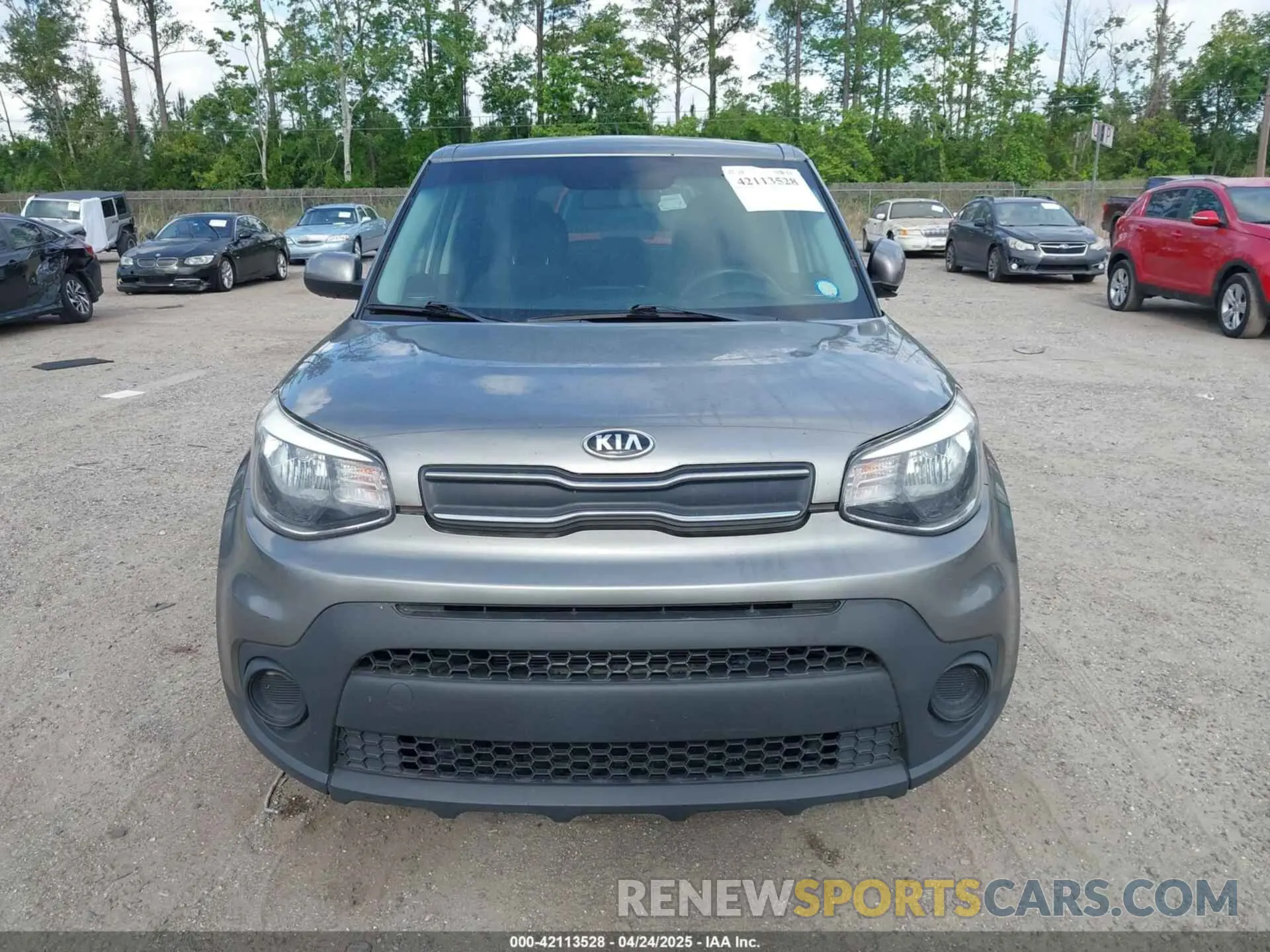 12 fotografías del automóvil dañado KNDJN2A23K7673604 KIA SOUL 2019
