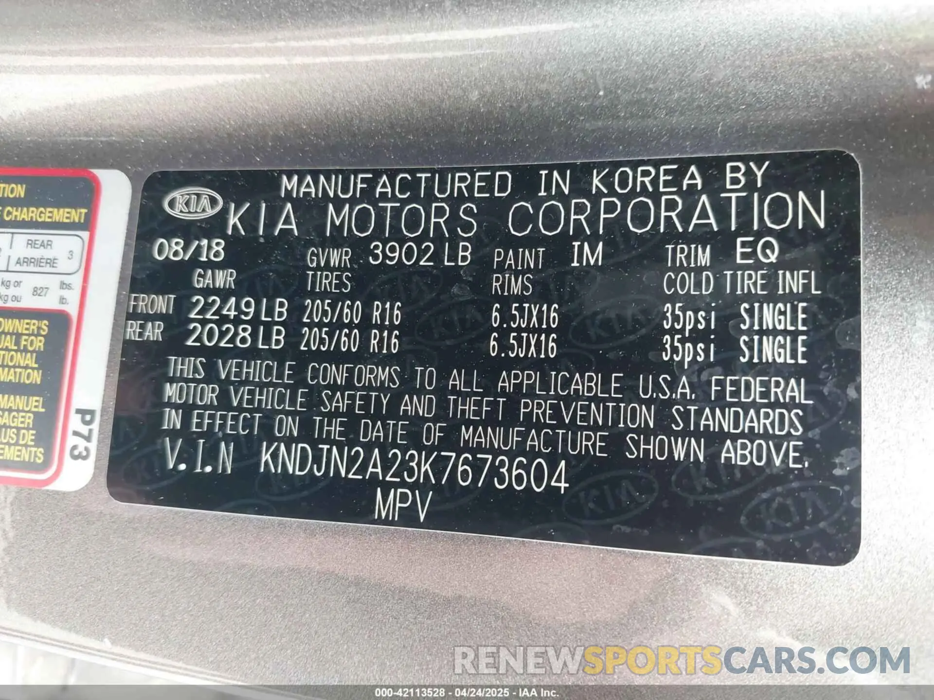 9 fotografías del automóvil dañado KNDJN2A23K7673604 KIA SOUL 2019