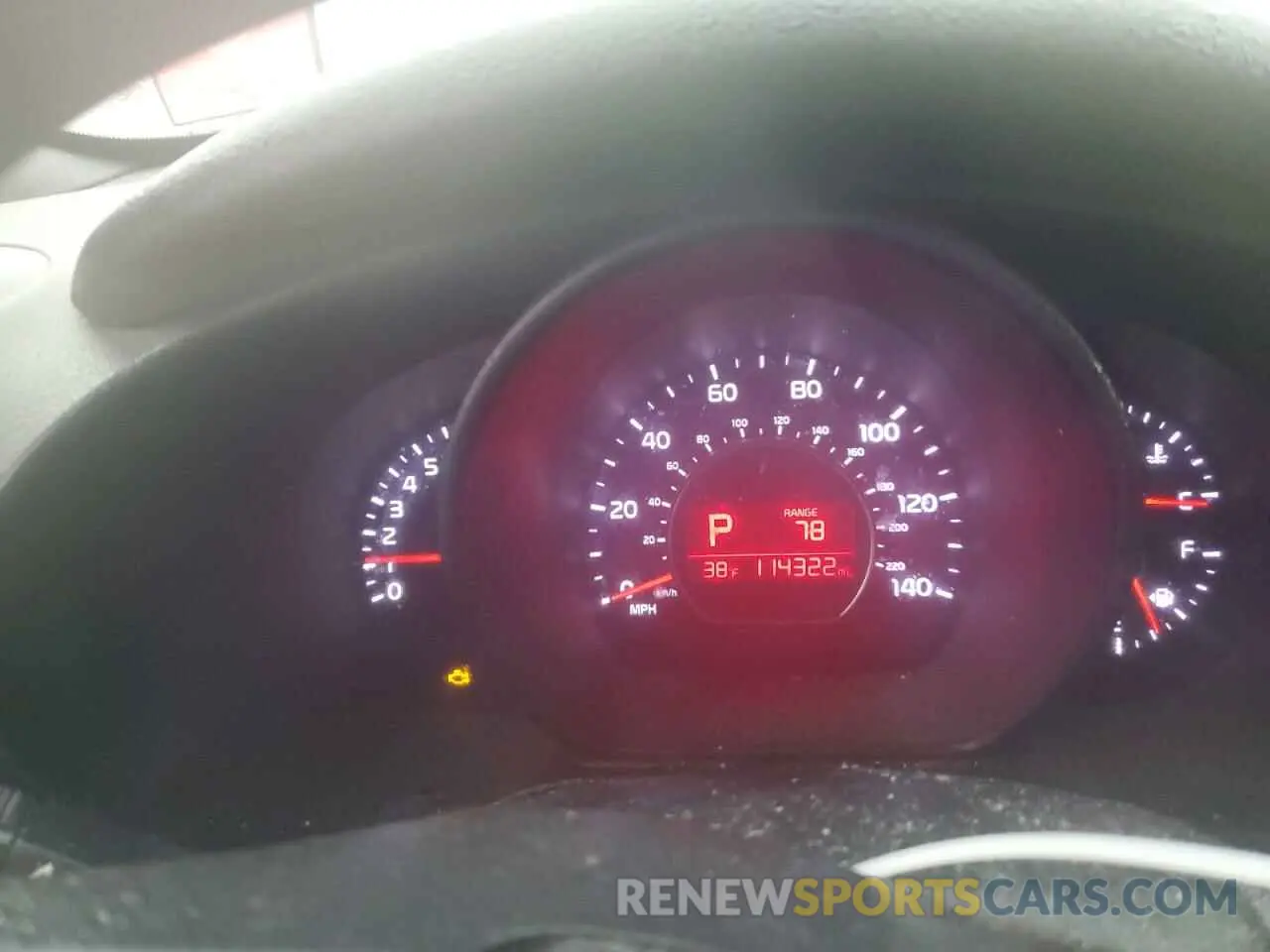 9 fotografías del automóvil dañado KNDJN2A23K7682061 KIA SOUL 2019