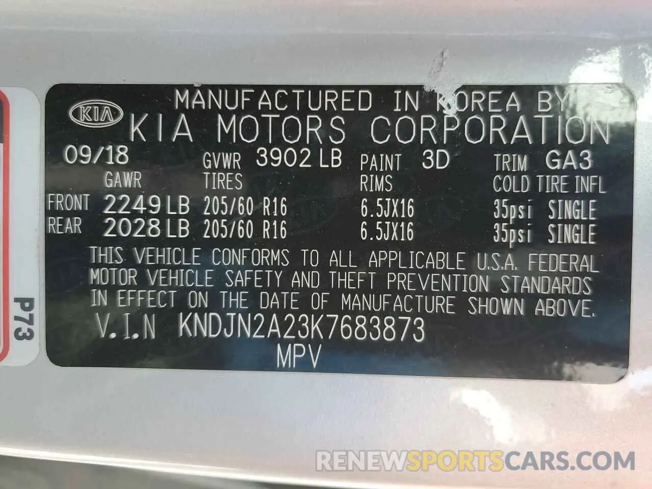 13 fotografías del automóvil dañado KNDJN2A23K7683873 KIA SOUL 2019