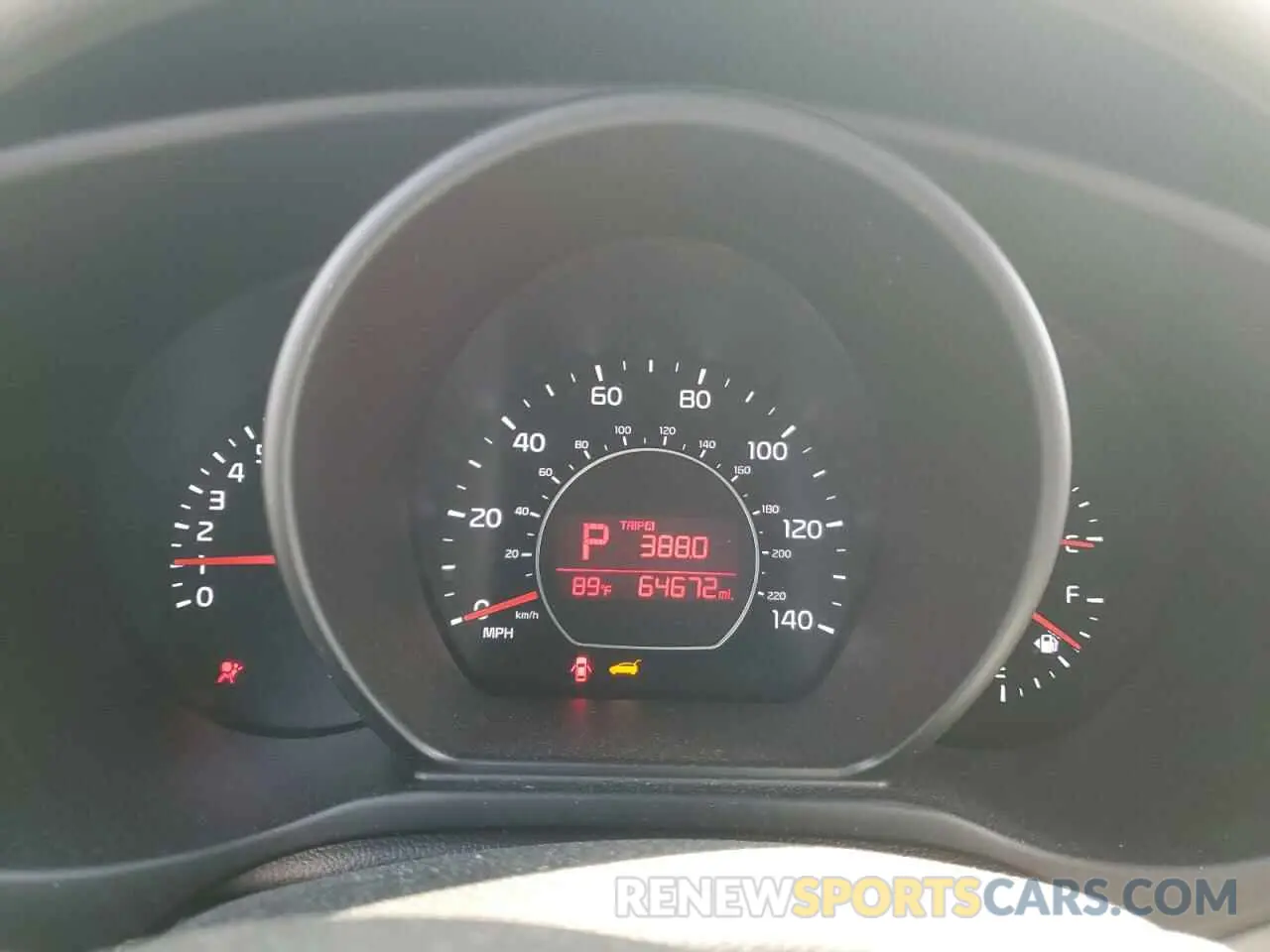 9 fotografías del automóvil dañado KNDJN2A23K7683873 KIA SOUL 2019
