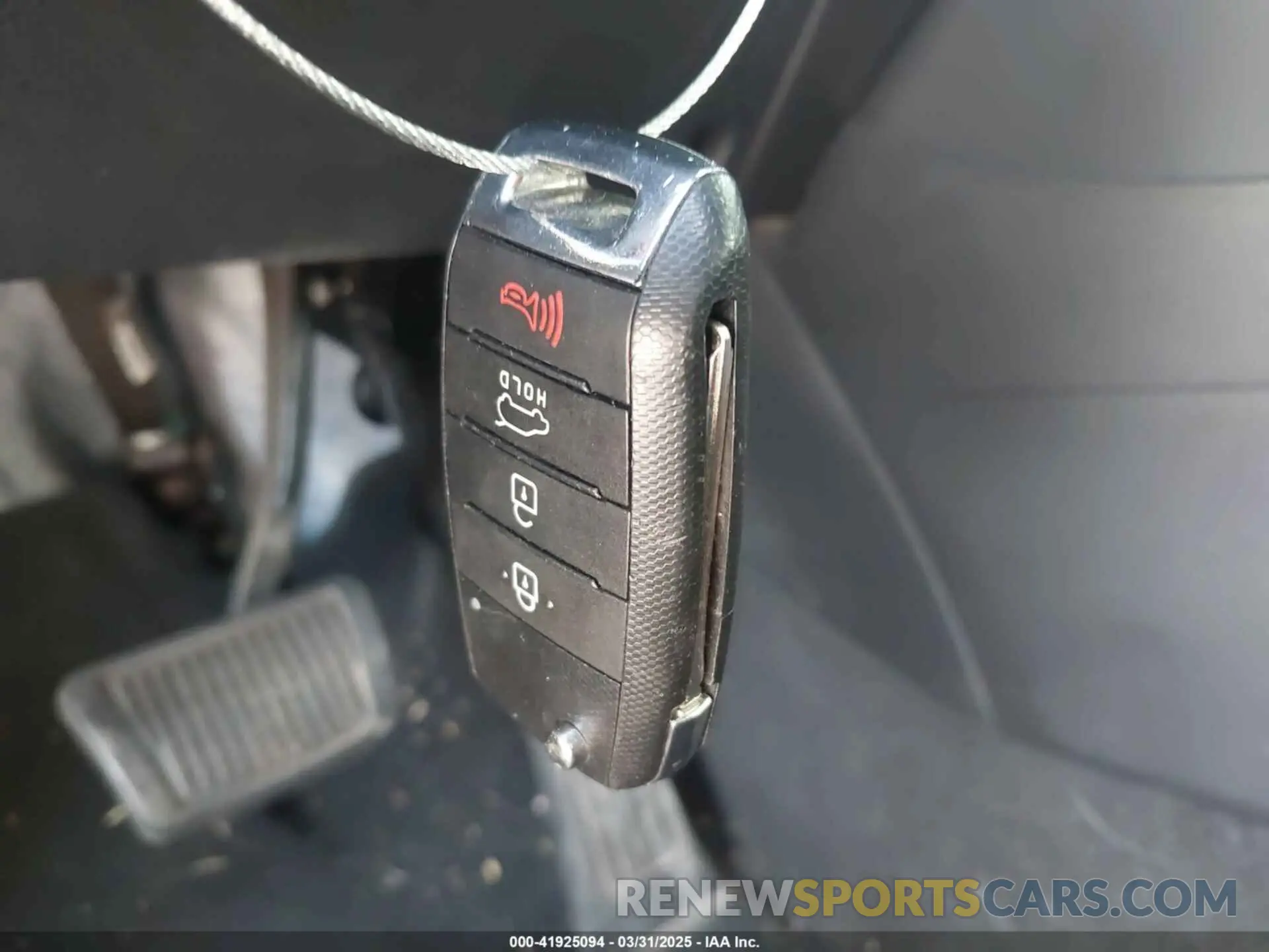 11 fotografías del automóvil dañado KNDJN2A23K7691665 KIA SOUL 2019